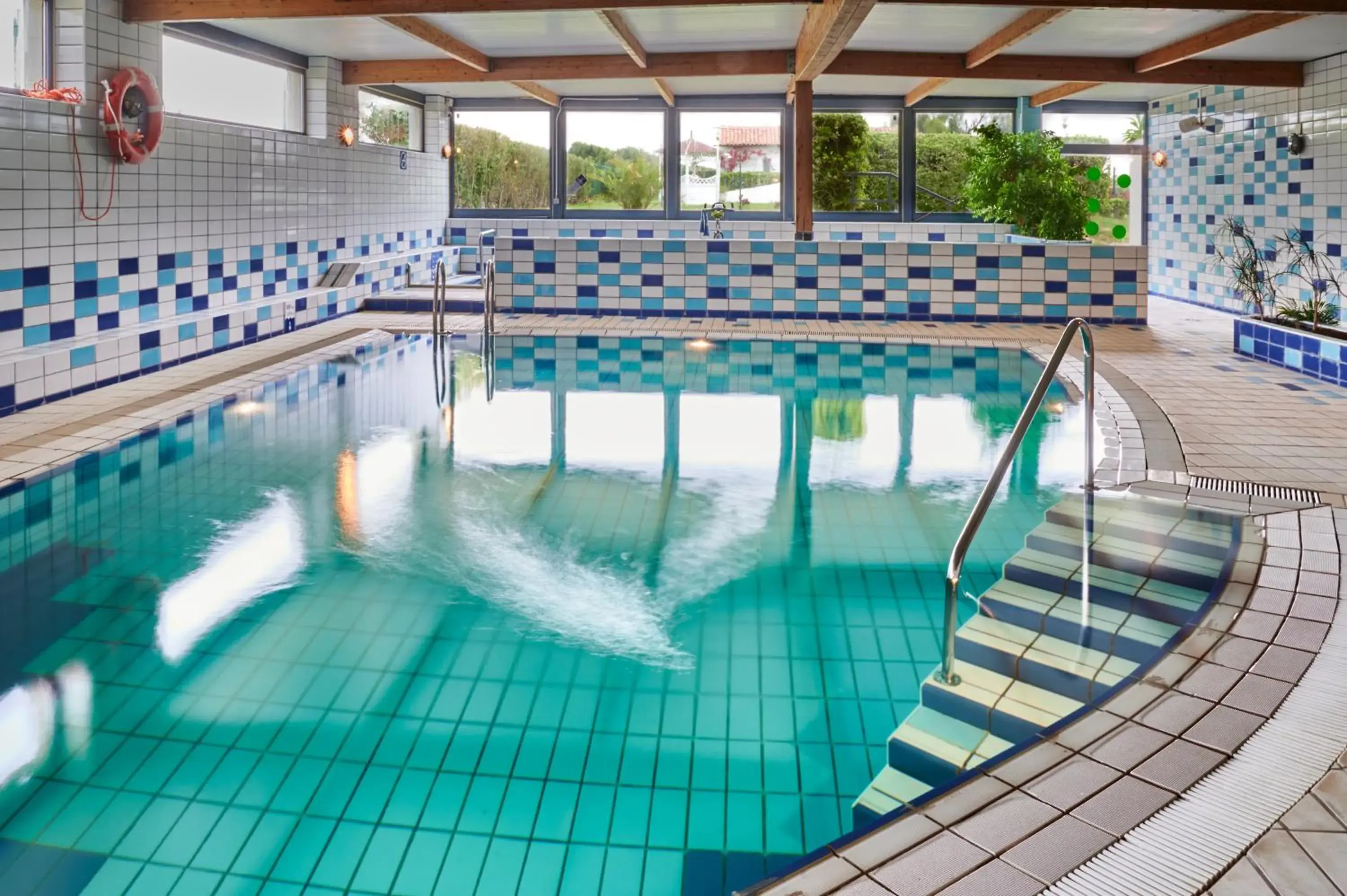 Swimming Pool in Hotel Juan de la Cosa