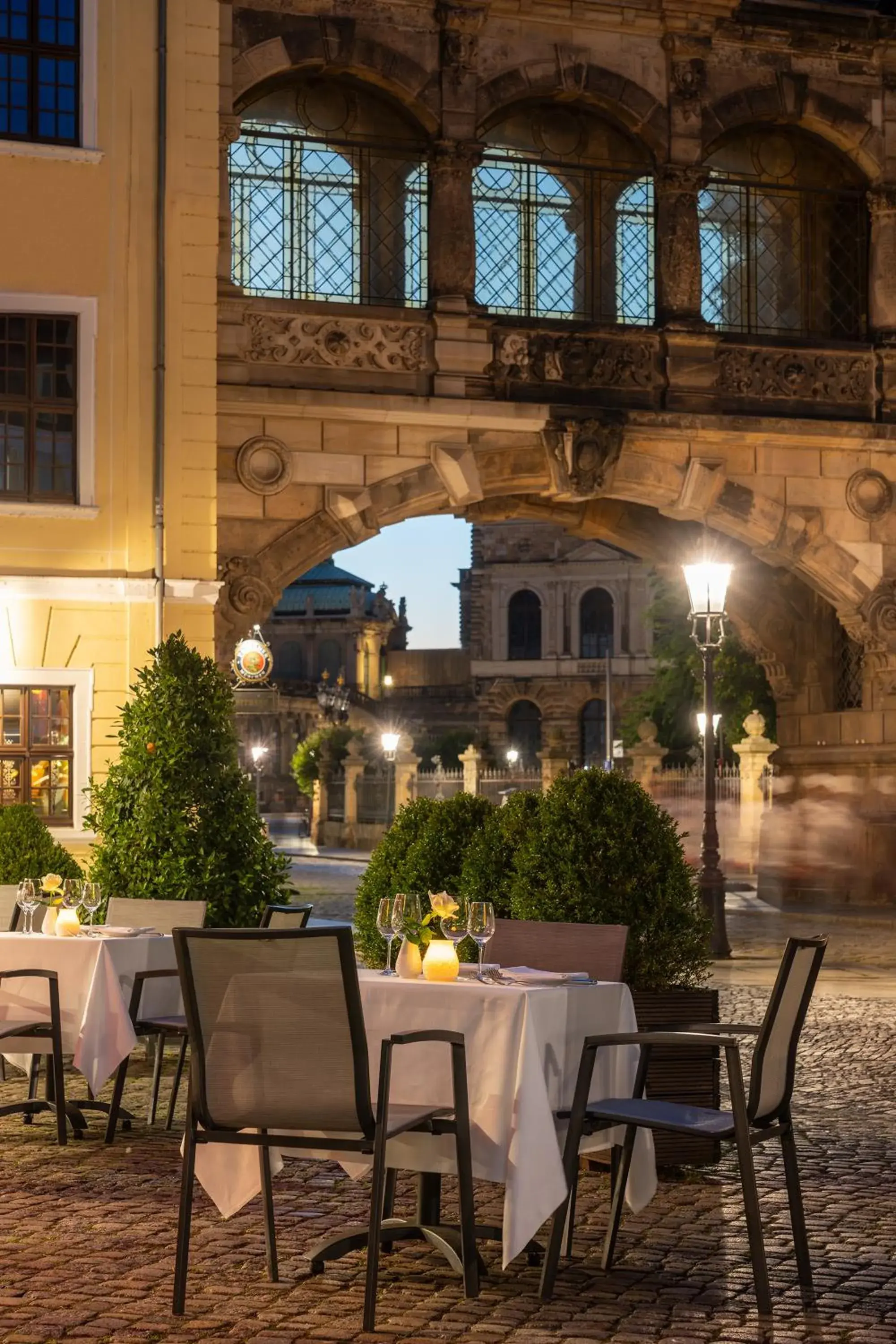 Restaurant/Places to Eat in Kempinski Hotel Taschenbergpalais Dresden