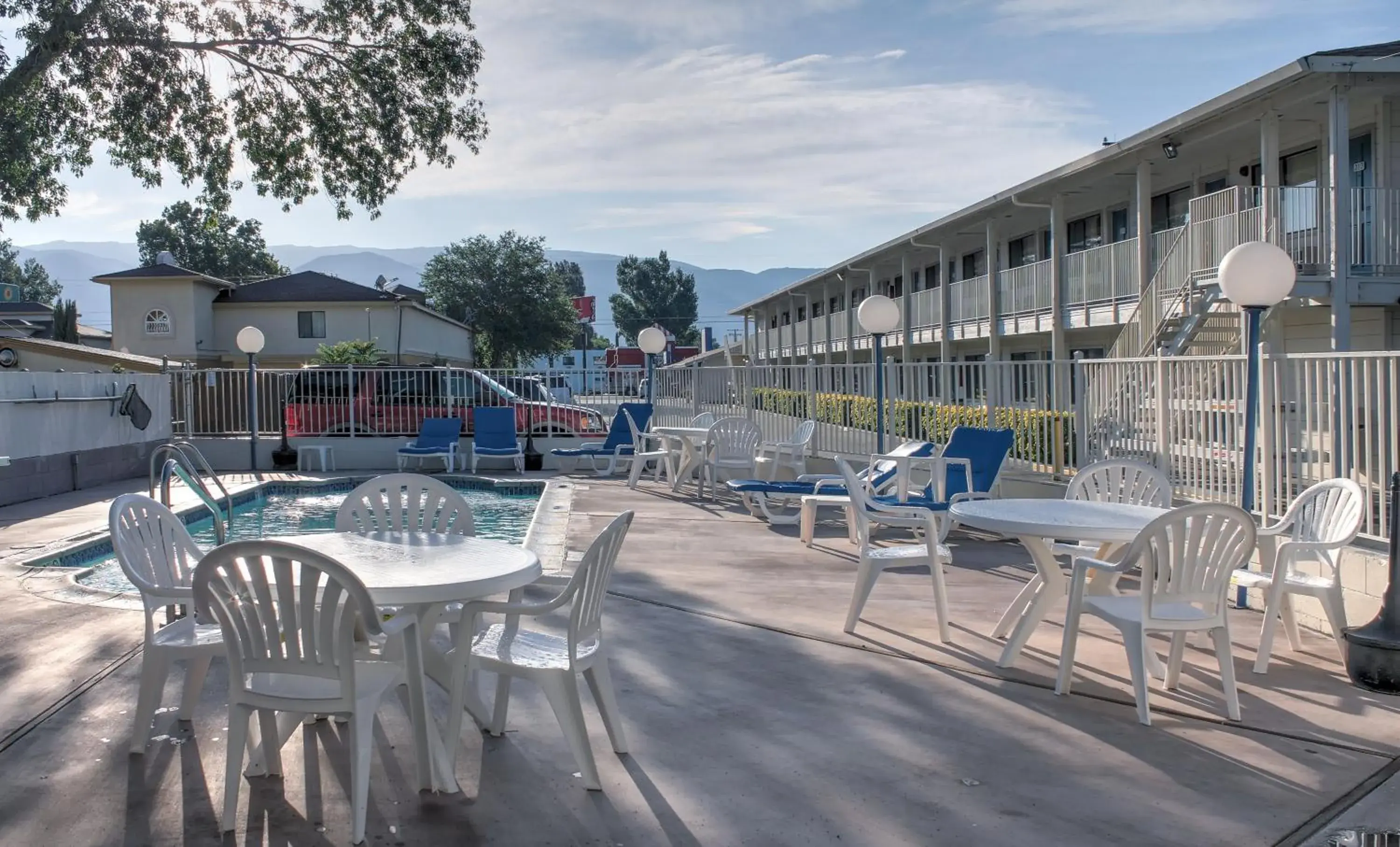 Swimming pool in Motel 6-Bishop, CA