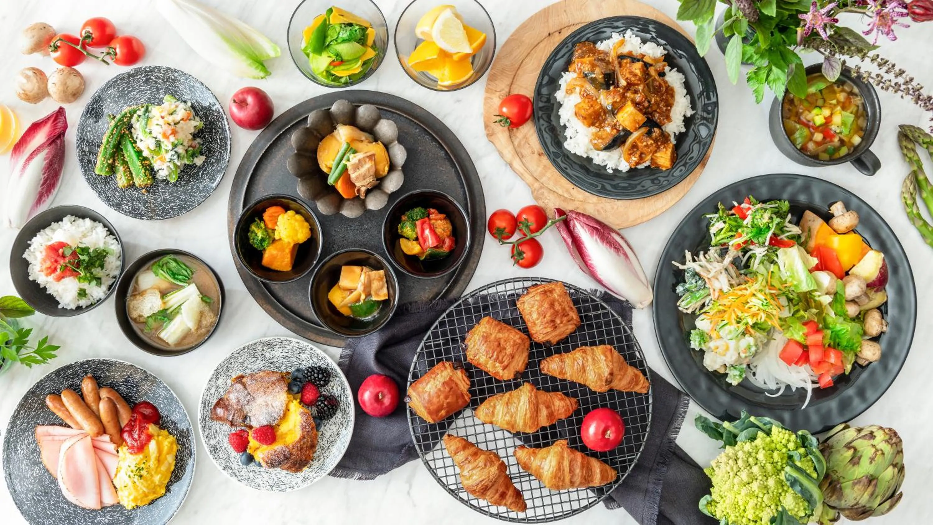 Buffet breakfast in Candeo Hotels Osaka Kishibe