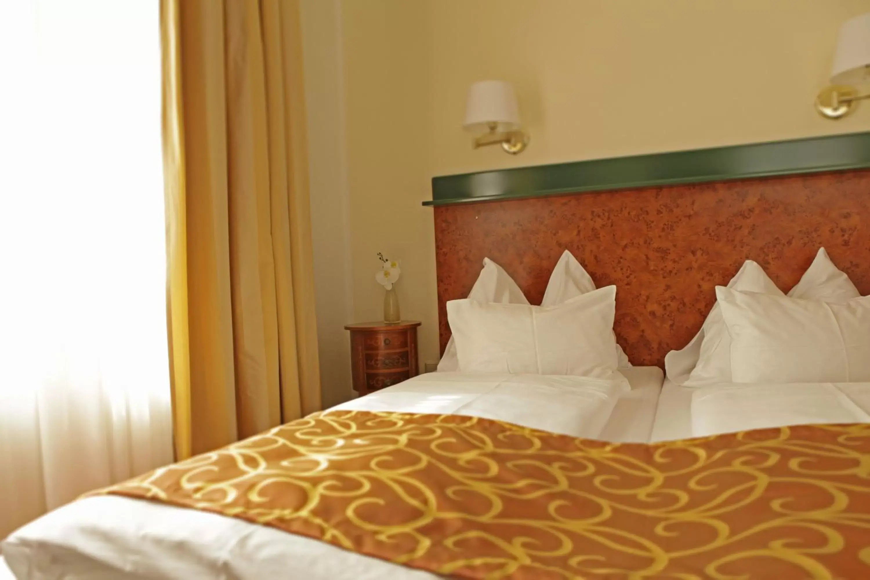 Double Room in Hotel Domizil Double Room in Hotel Domizil
