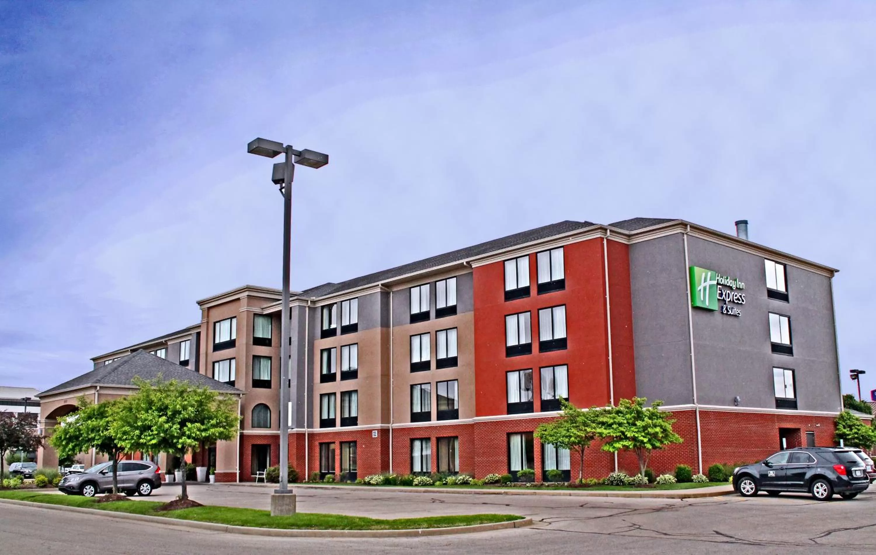 Property building in Holiday Inn Express Hotel & Suites Cape Girardeau I-55 by IHG