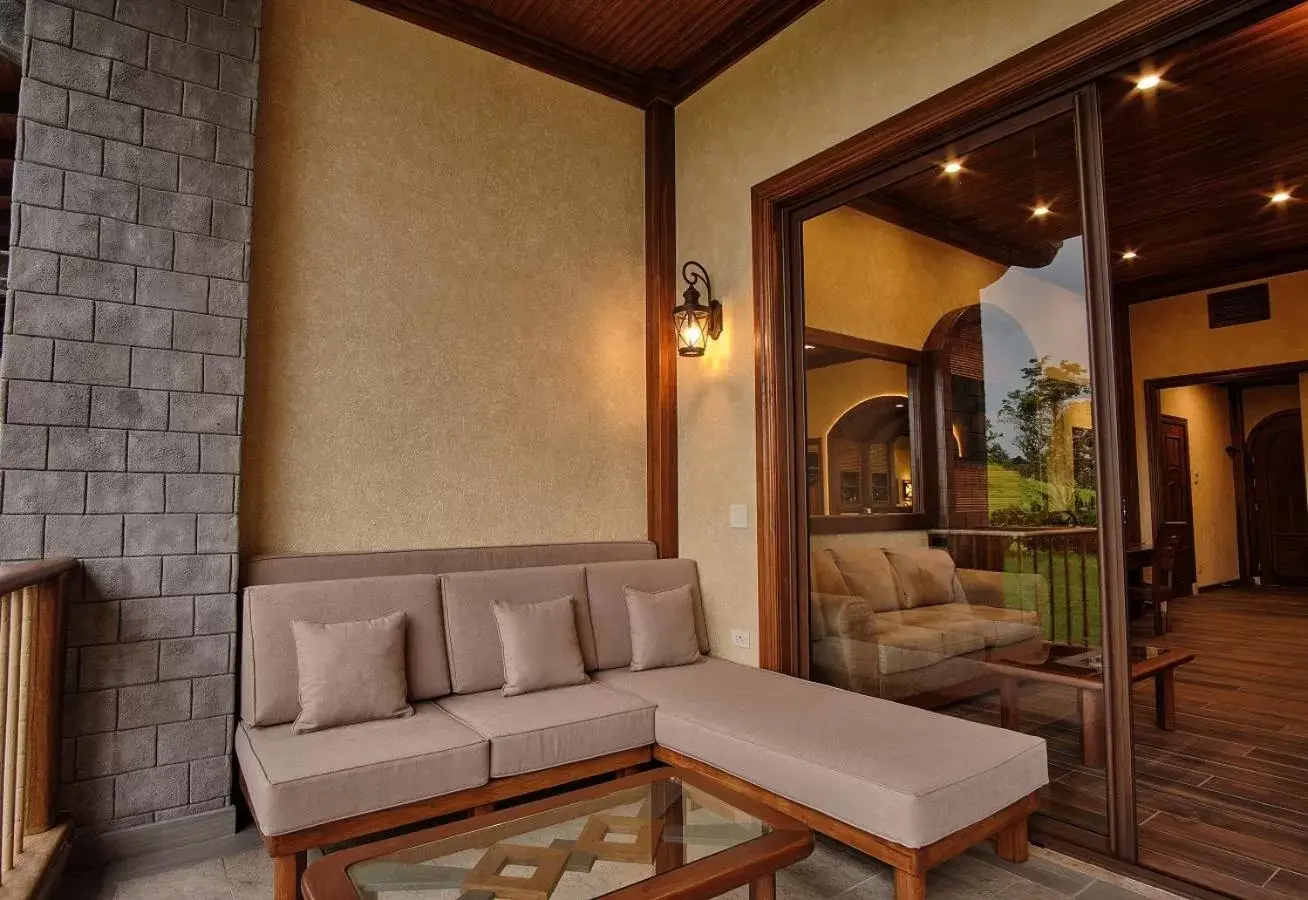 Balcony/Terrace, Seating Area in The Springs Resort & Spa at Arenal