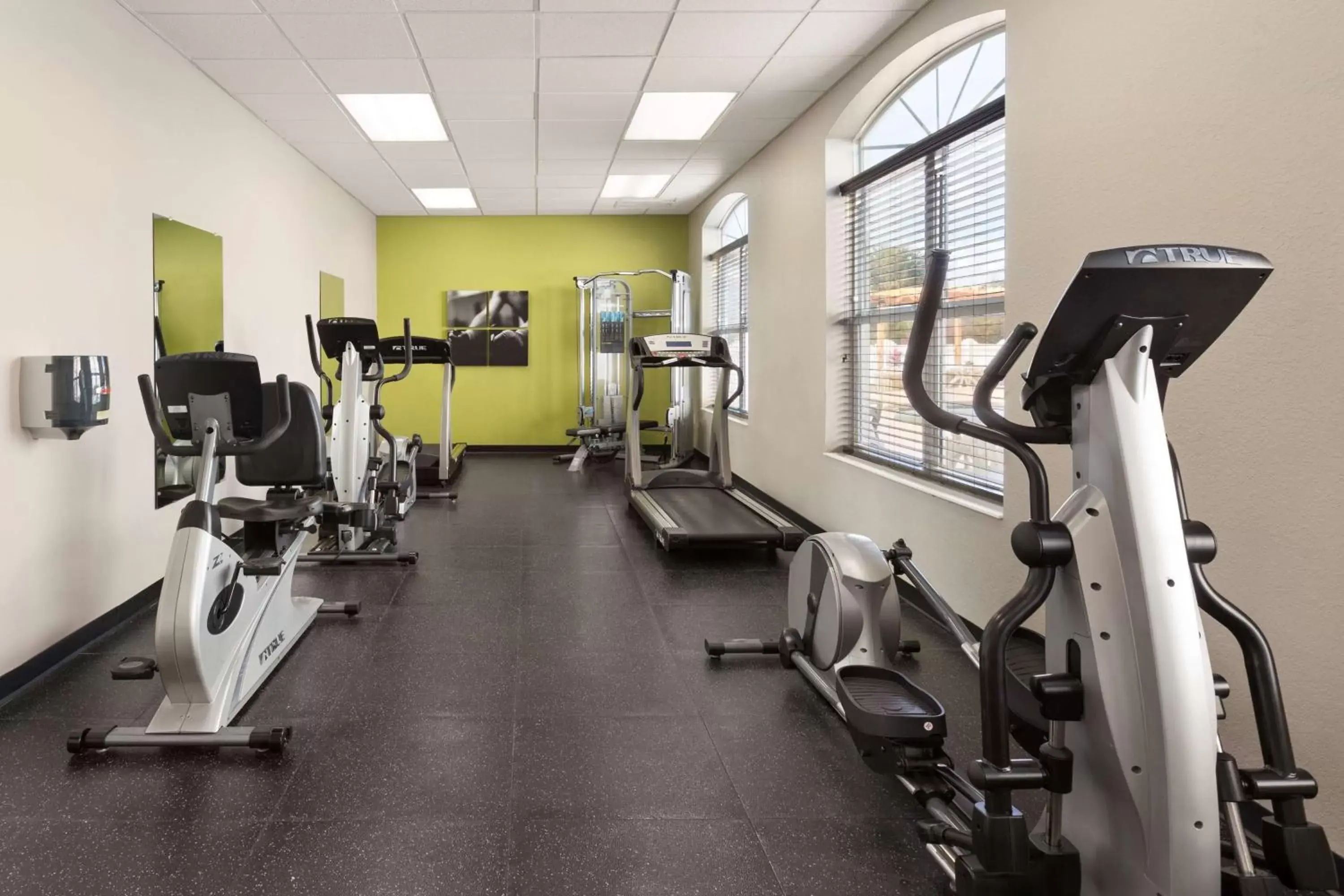 Activities, Fitness Center/Facilities in Country Inn & Suites by Radisson, Port Canaveral, FL