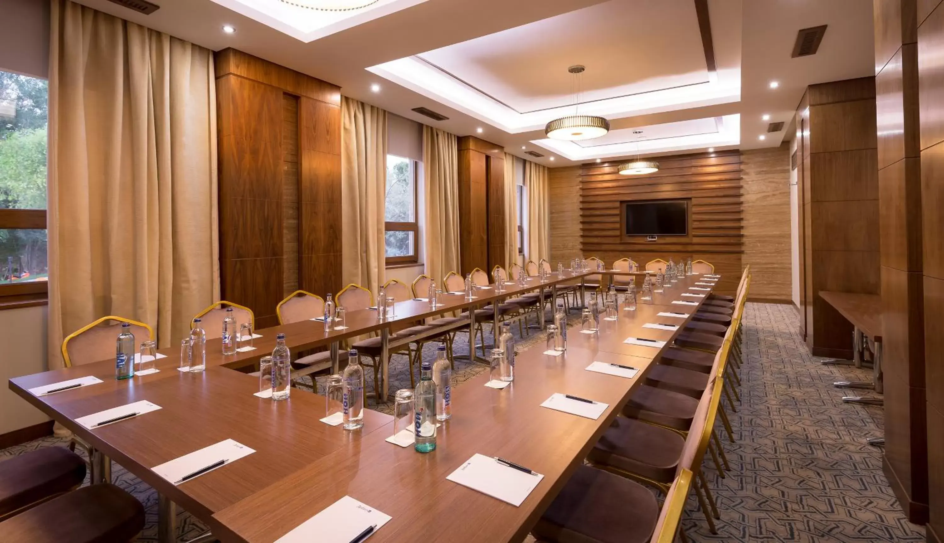 Meeting/conference room in Radisson BLU Hotel Yerevan