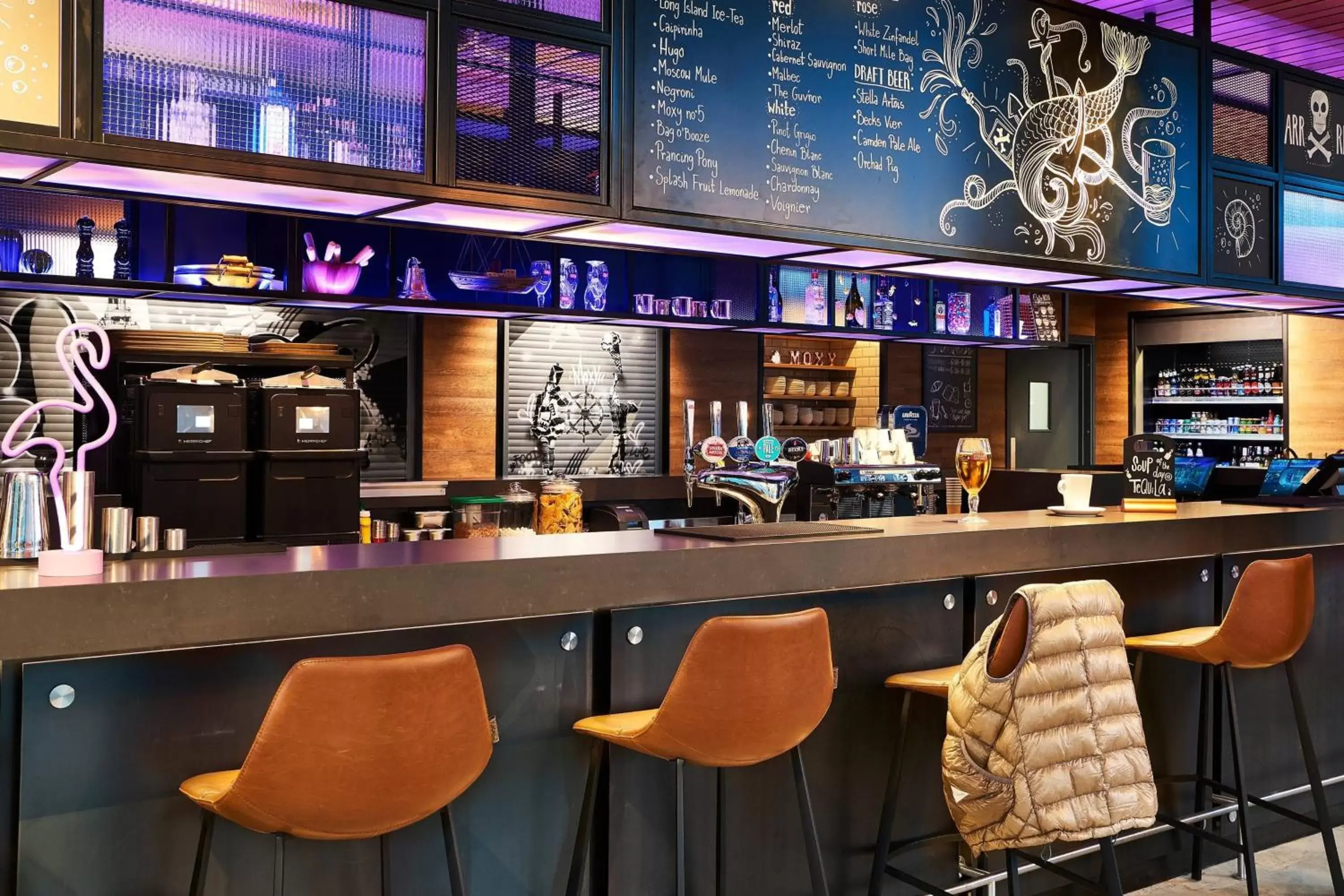 Restaurant/places to eat, Lounge/Bar in Moxy Southampton