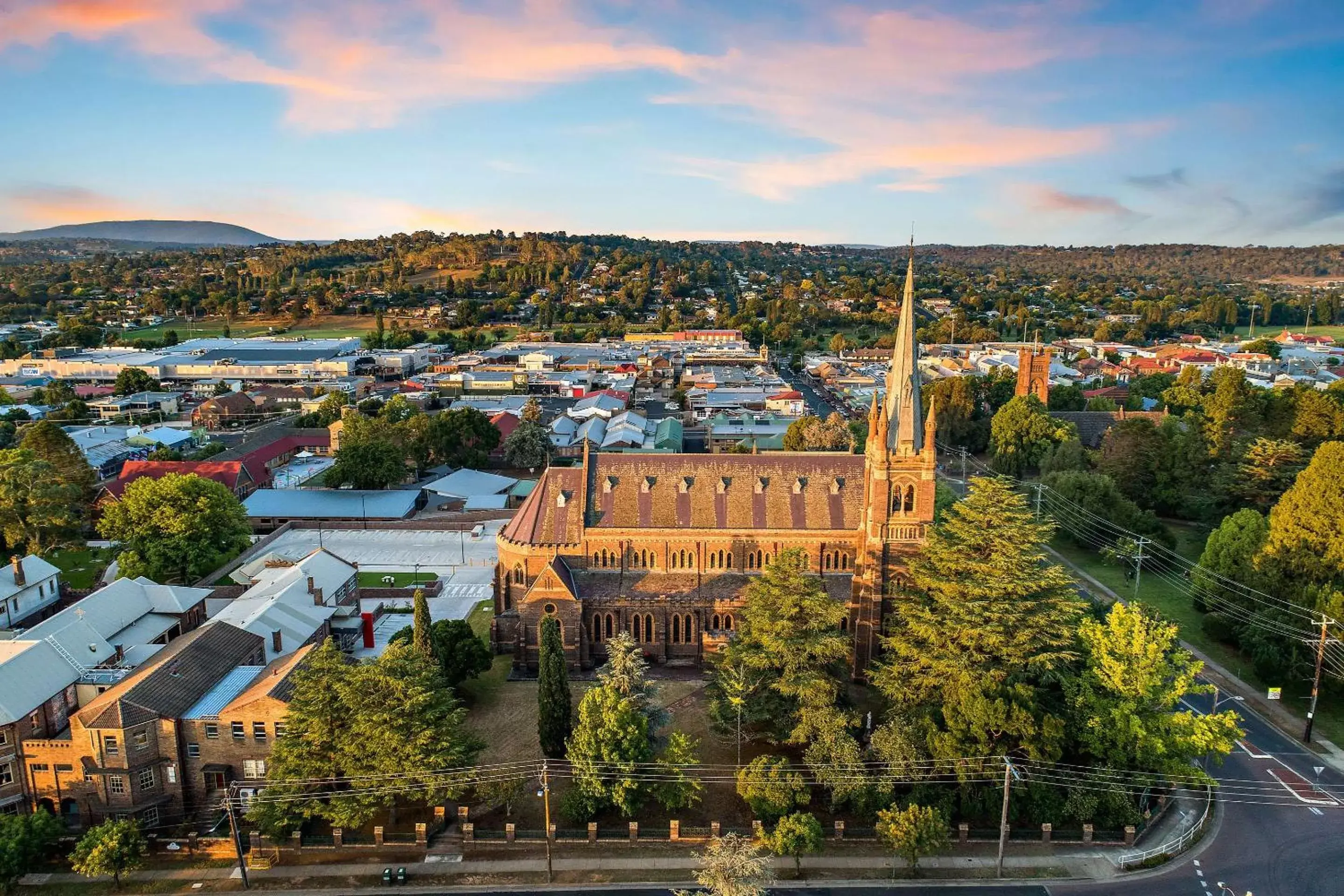 Property building, Bird's-eye View in City Centre Motel Armidale