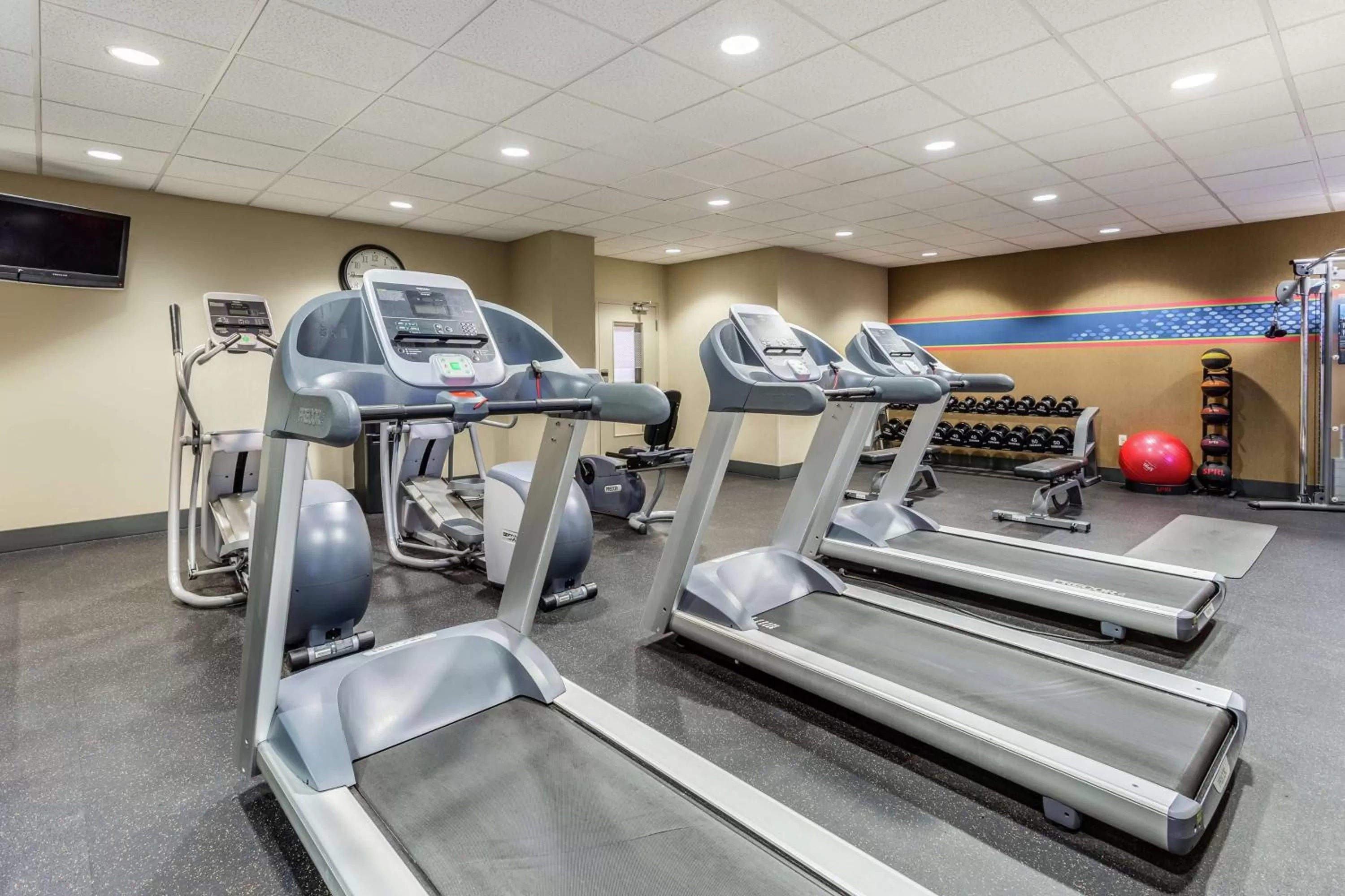 Fitness centre/facilities in Hampton Inn & Suites Chicago - Libertyville
