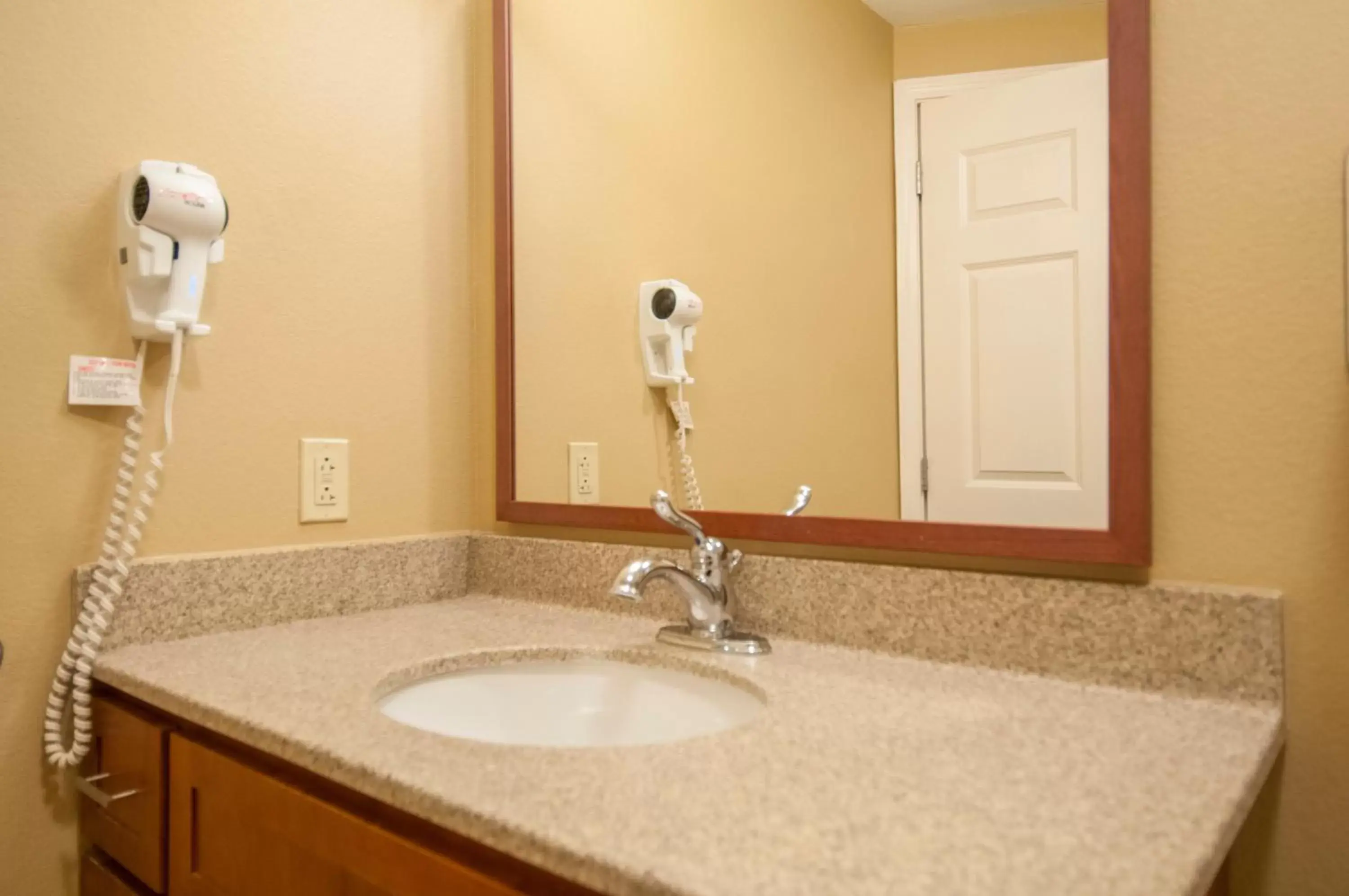 Bathroom in Candlewood Suites Flowood, MS, an IHG Hotel