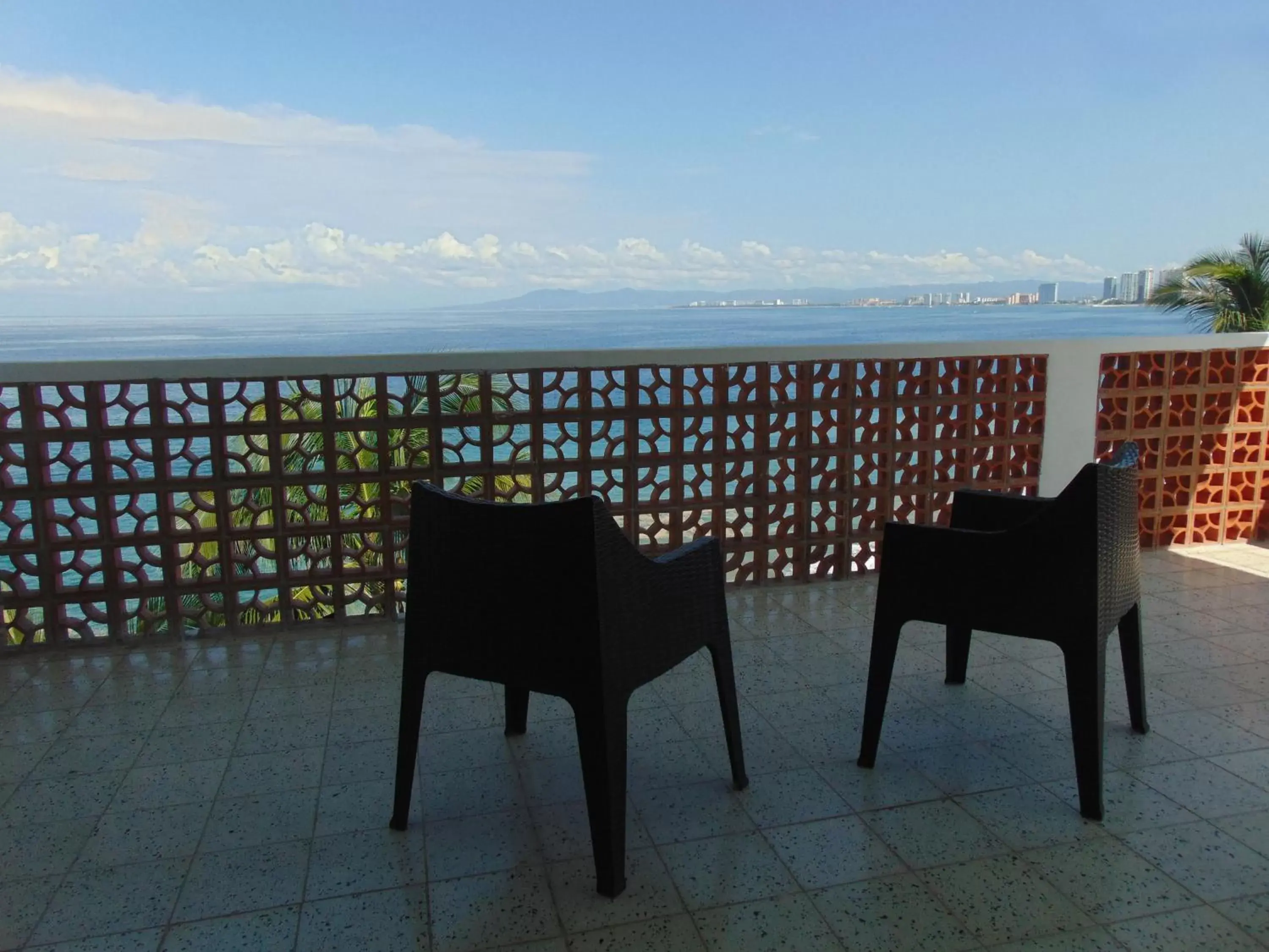 Property building, Balcony/Terrace in Hotel Rosita