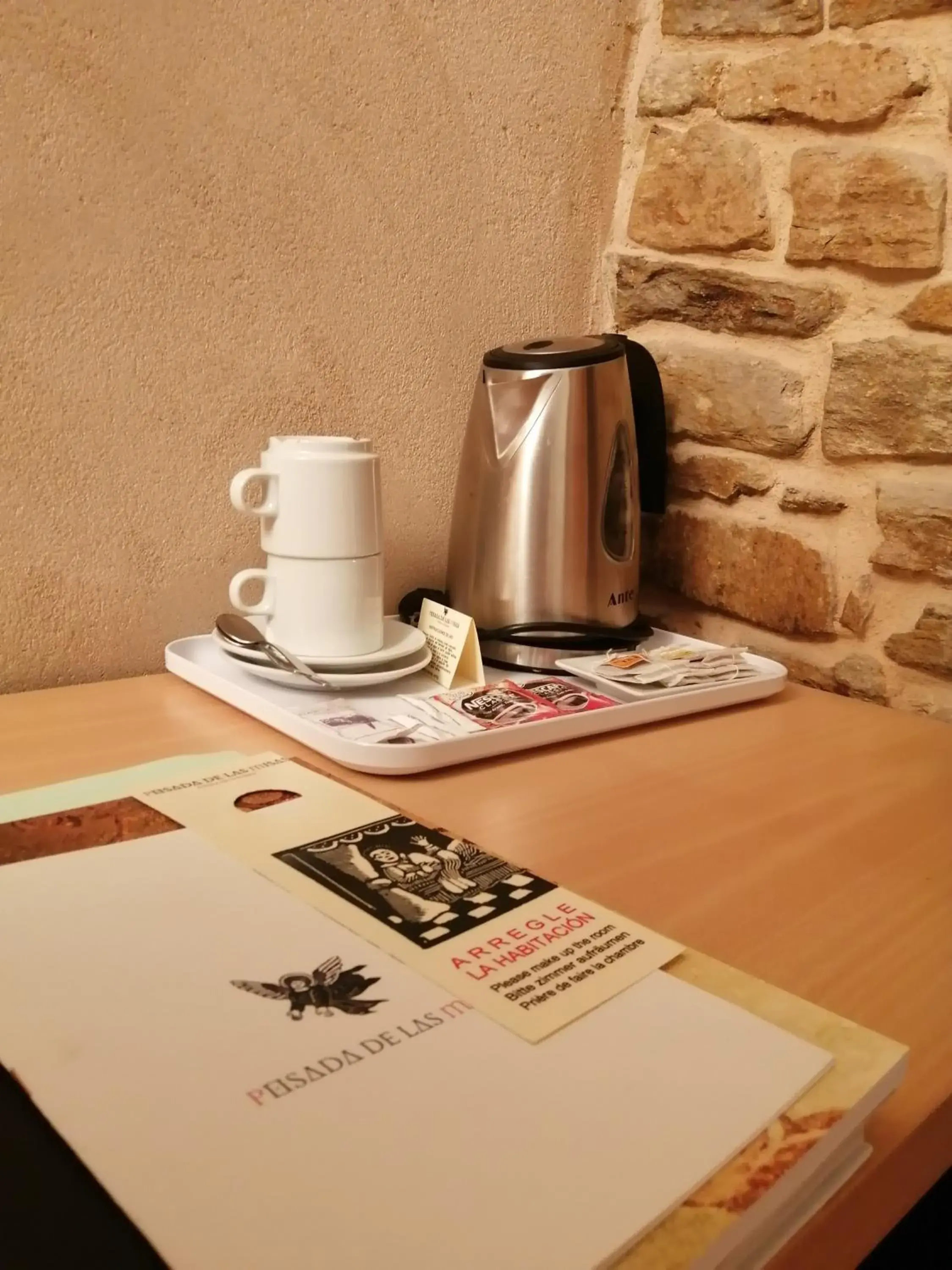 Coffee/tea facilities in Posada Real de Las Misas