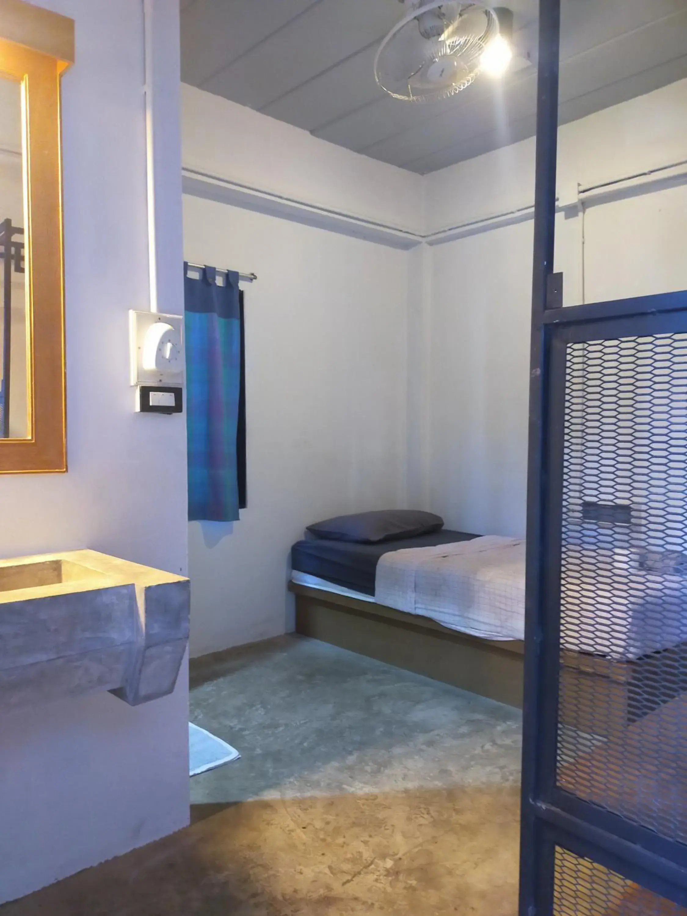Bedroom, Bed in 9 Hostel