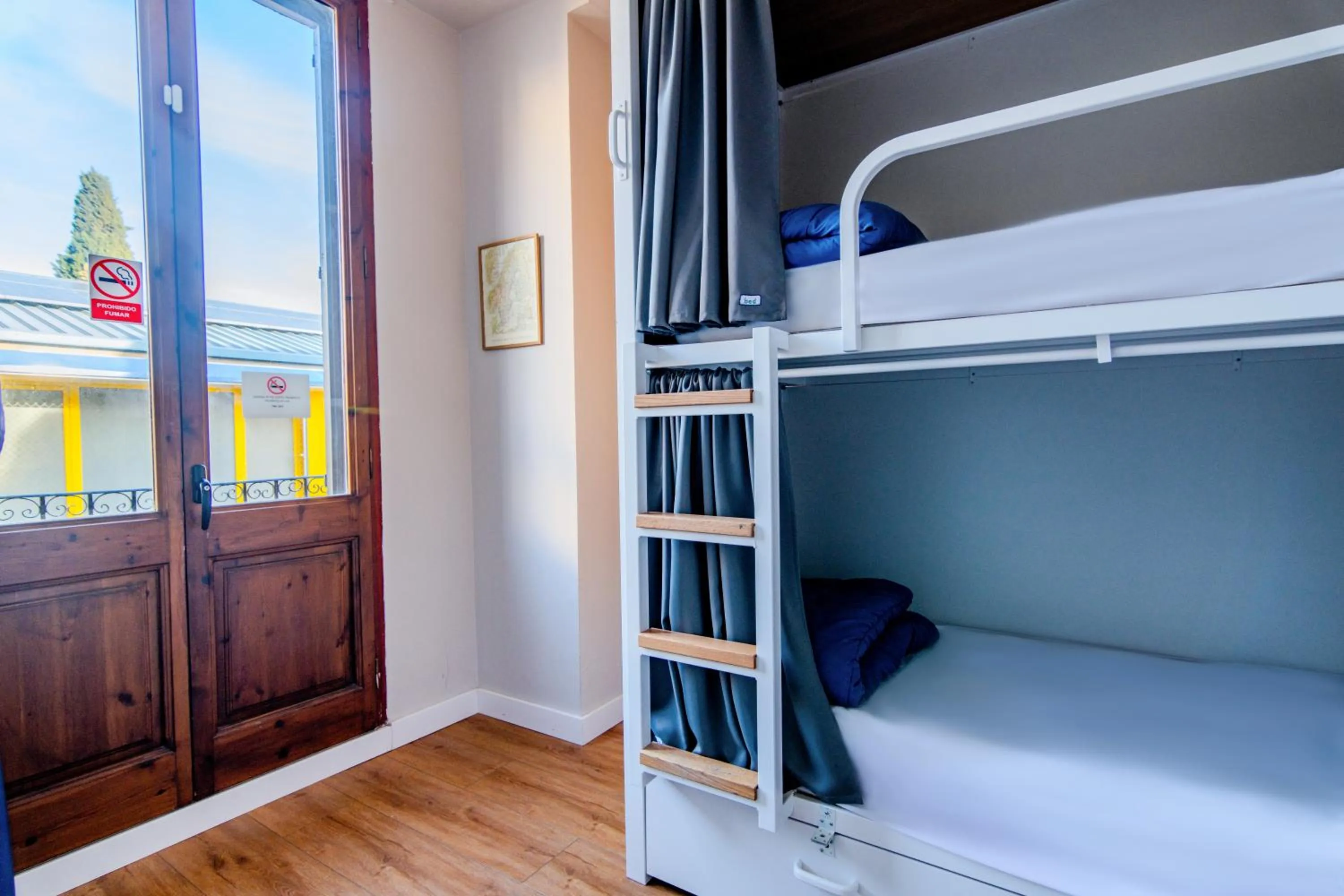 Bedroom, Bed in Factory Hostels Barcelona