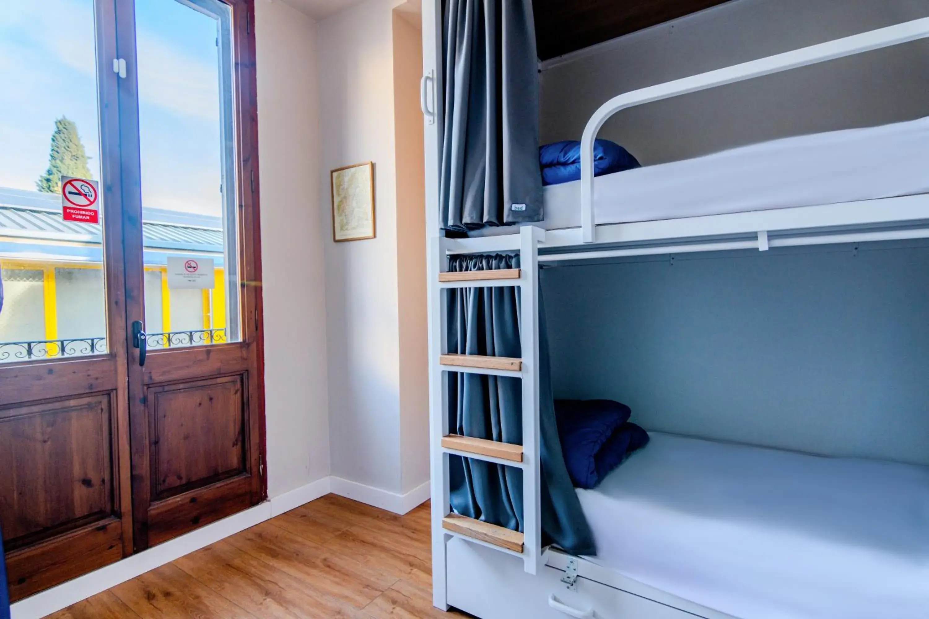 Bedroom, Bed in Factory Hostels Barcelona Bedroom, Bed in Factory Hostels Barcelona