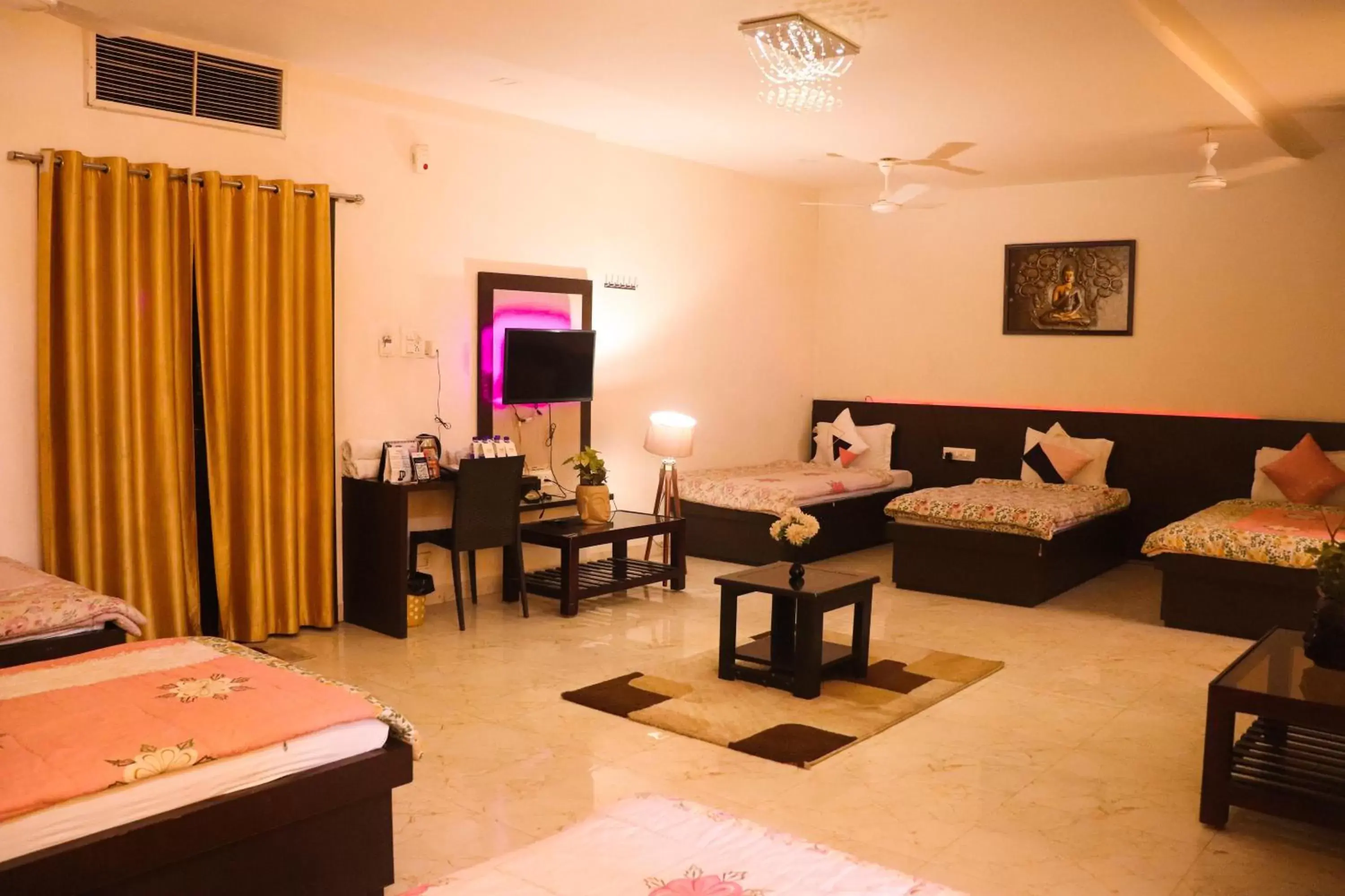 Family Suite in The कस्तूरी Family Suite in The कस्तूरी