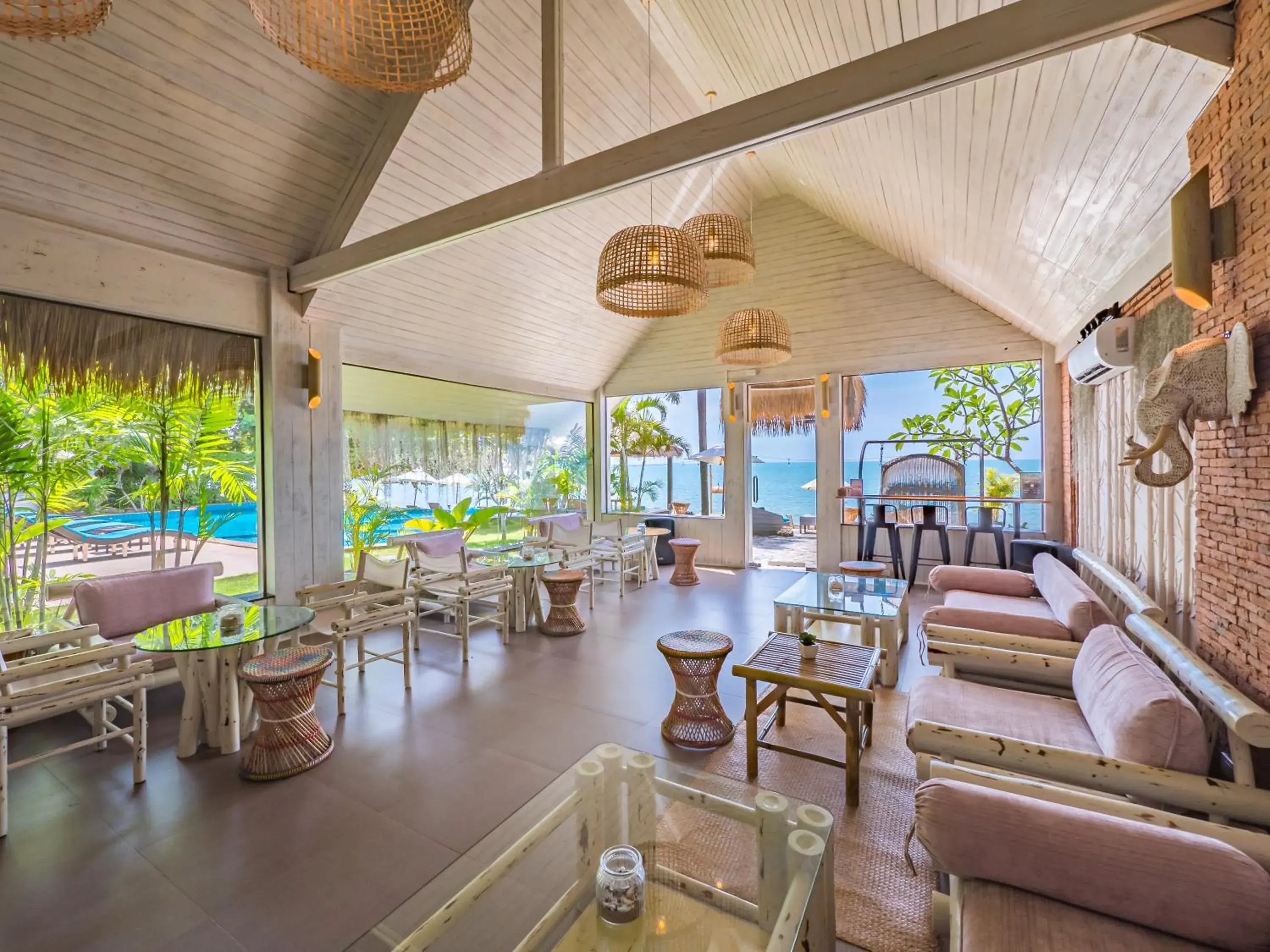 Restaurant/places to eat in Sea Valley Resort Restaurant/places to eat in Sea Valley Resort