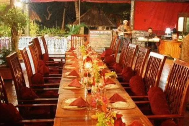 Restaurant/places to eat in Club Fiji Resort