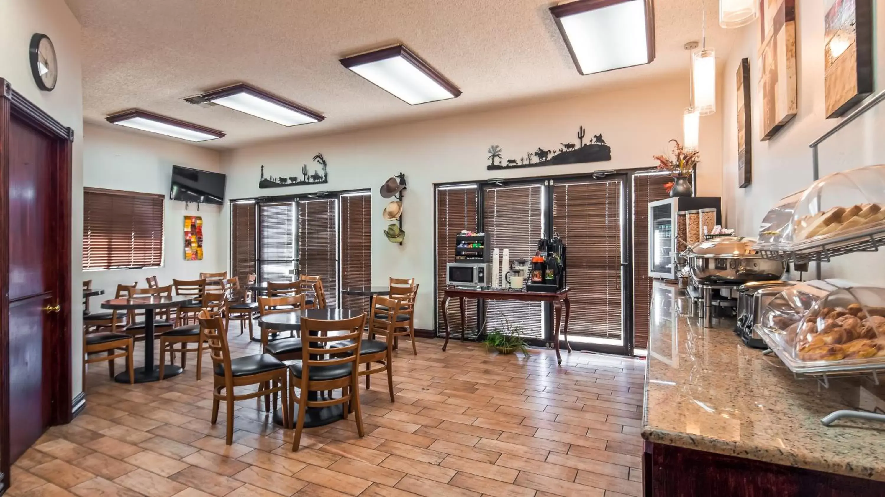 Dining area, Restaurant/Places to Eat in Best Western Superstition Springs Inn