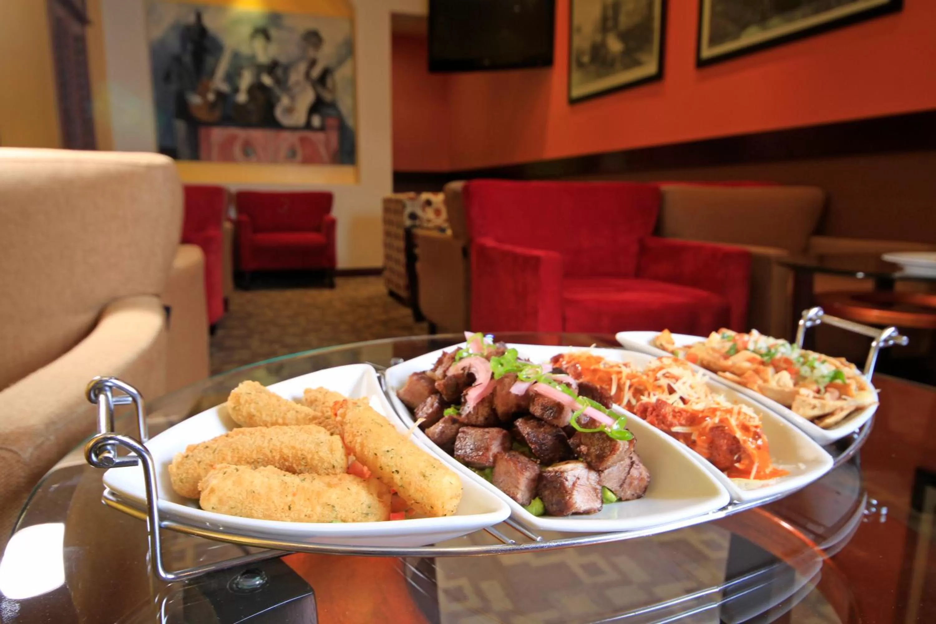 Lounge or bar in Holiday Inn Monclova by IHG