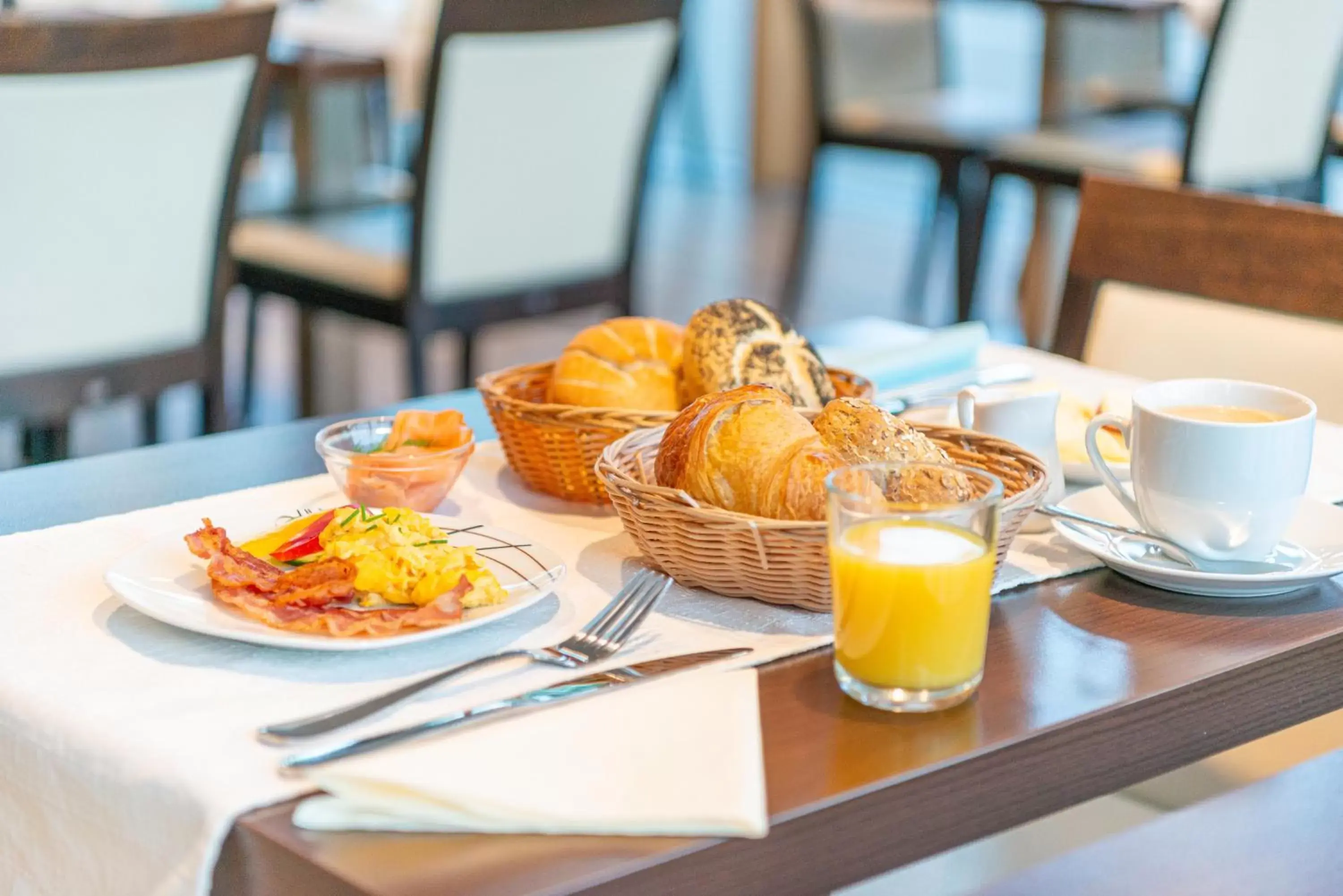 Buffet breakfast, Breakfast in Das Hotel an der Stadthalle