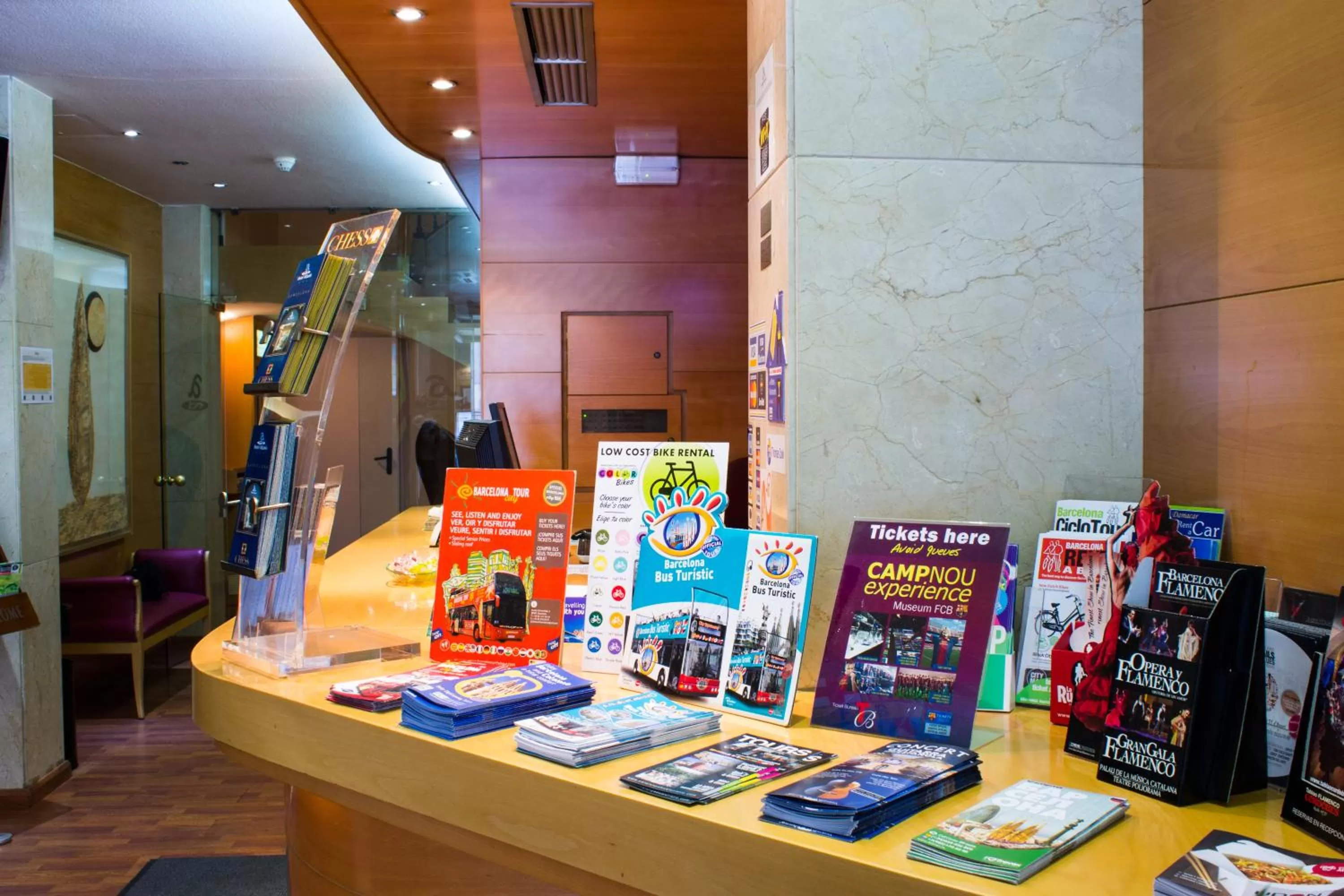 Lobby or reception in Atlantis by Atbcn