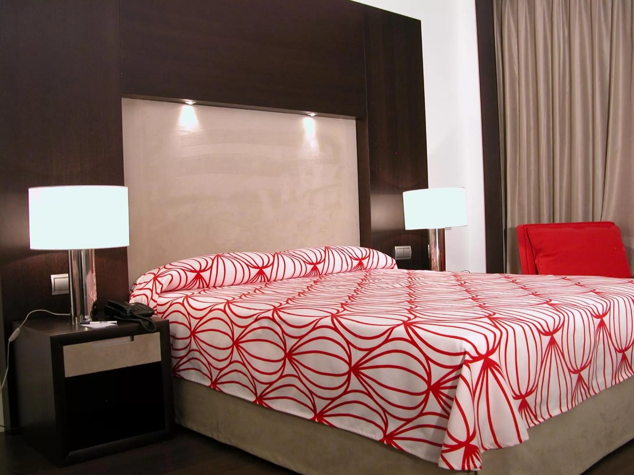 Bed in Hotel Beatriz Albacete & SPA