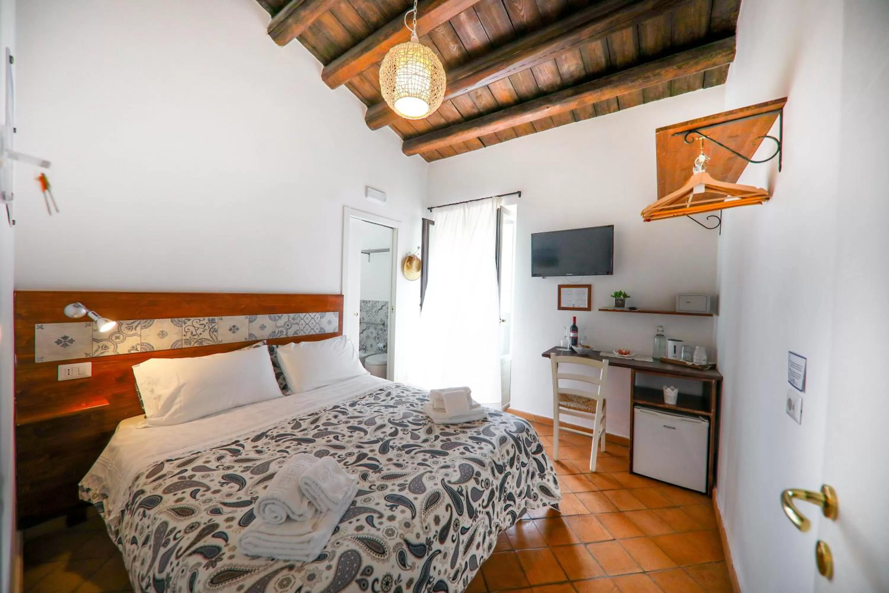 Double Room with Balcony in Agrodolce B&B