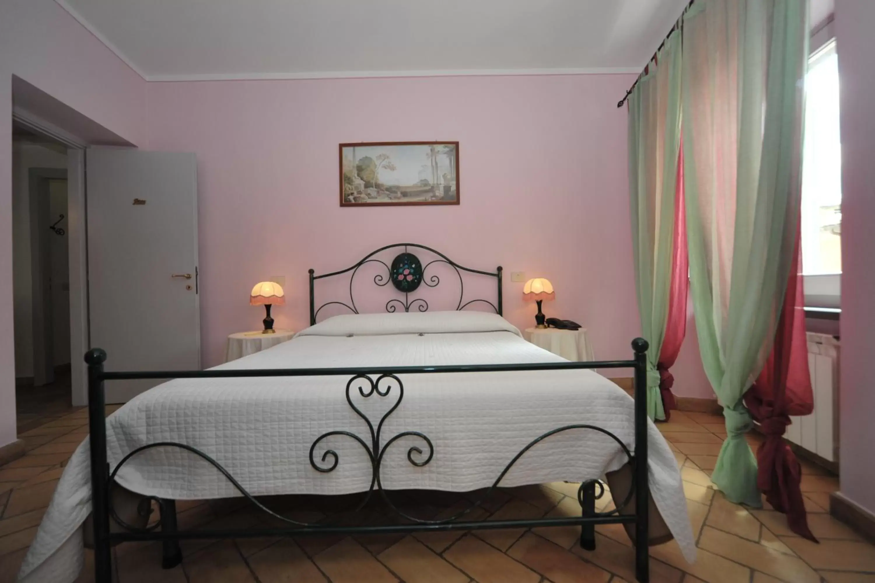 Bed in Romantica Pucci