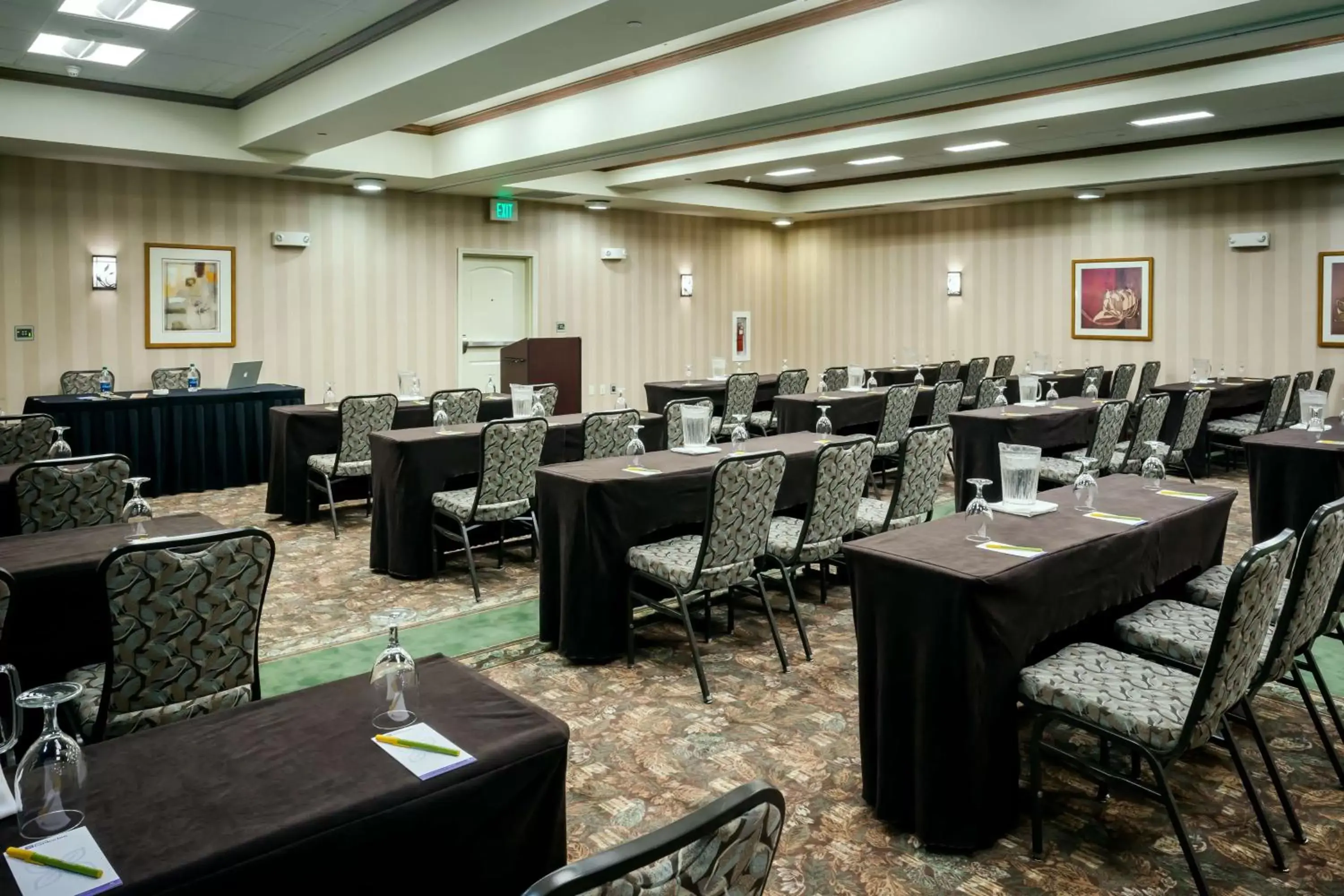 Meeting/conference room in Hilton Garden Inn Seattle/Issaquah