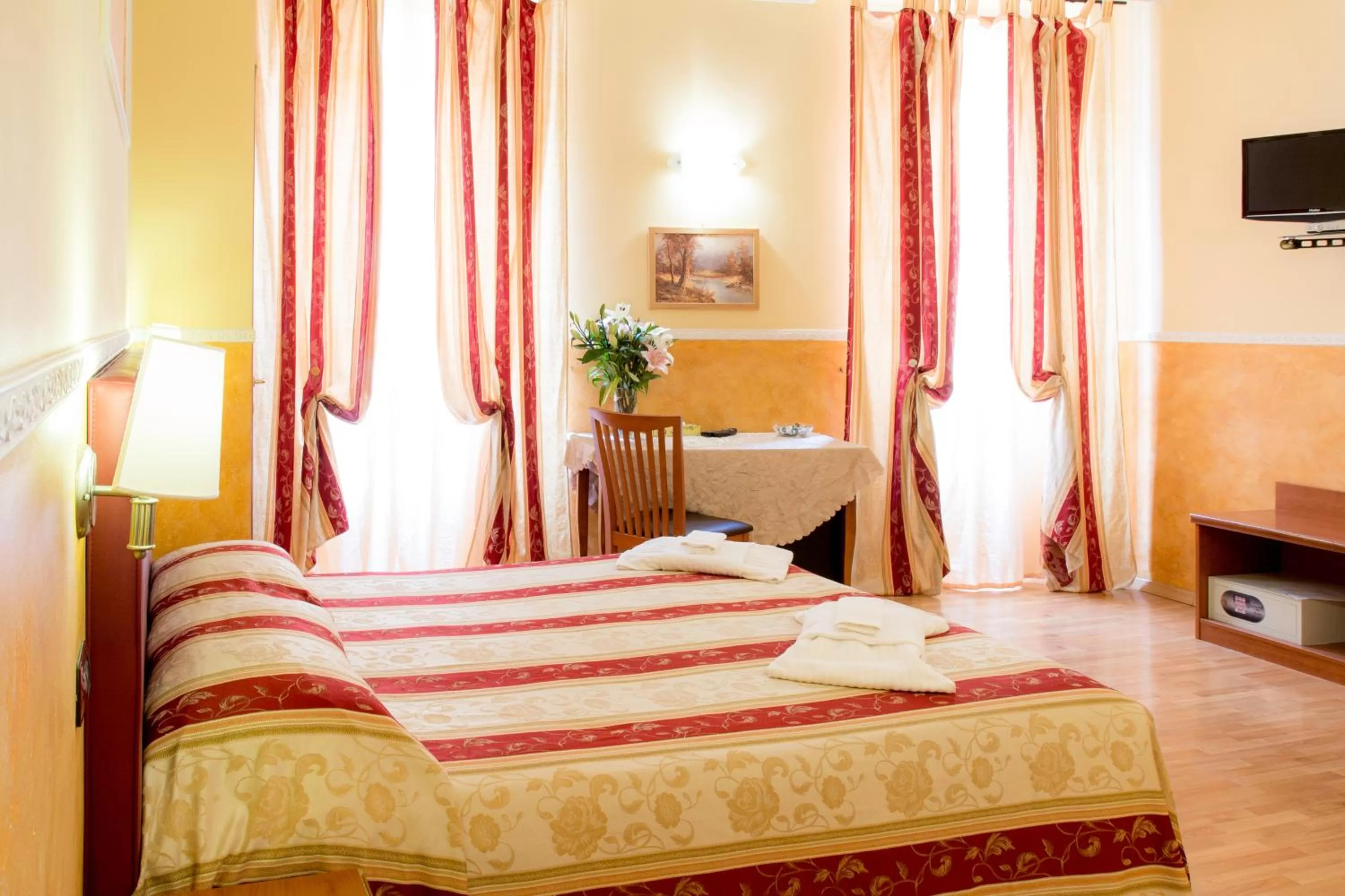 Photo of the whole room, Bed in Residenza Ki