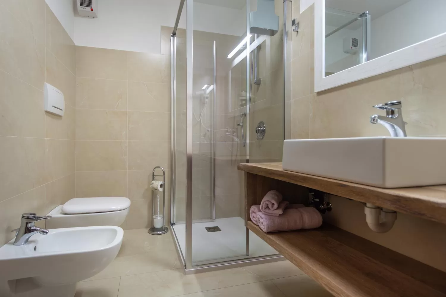 Shower in FORESTO - holiday apartments