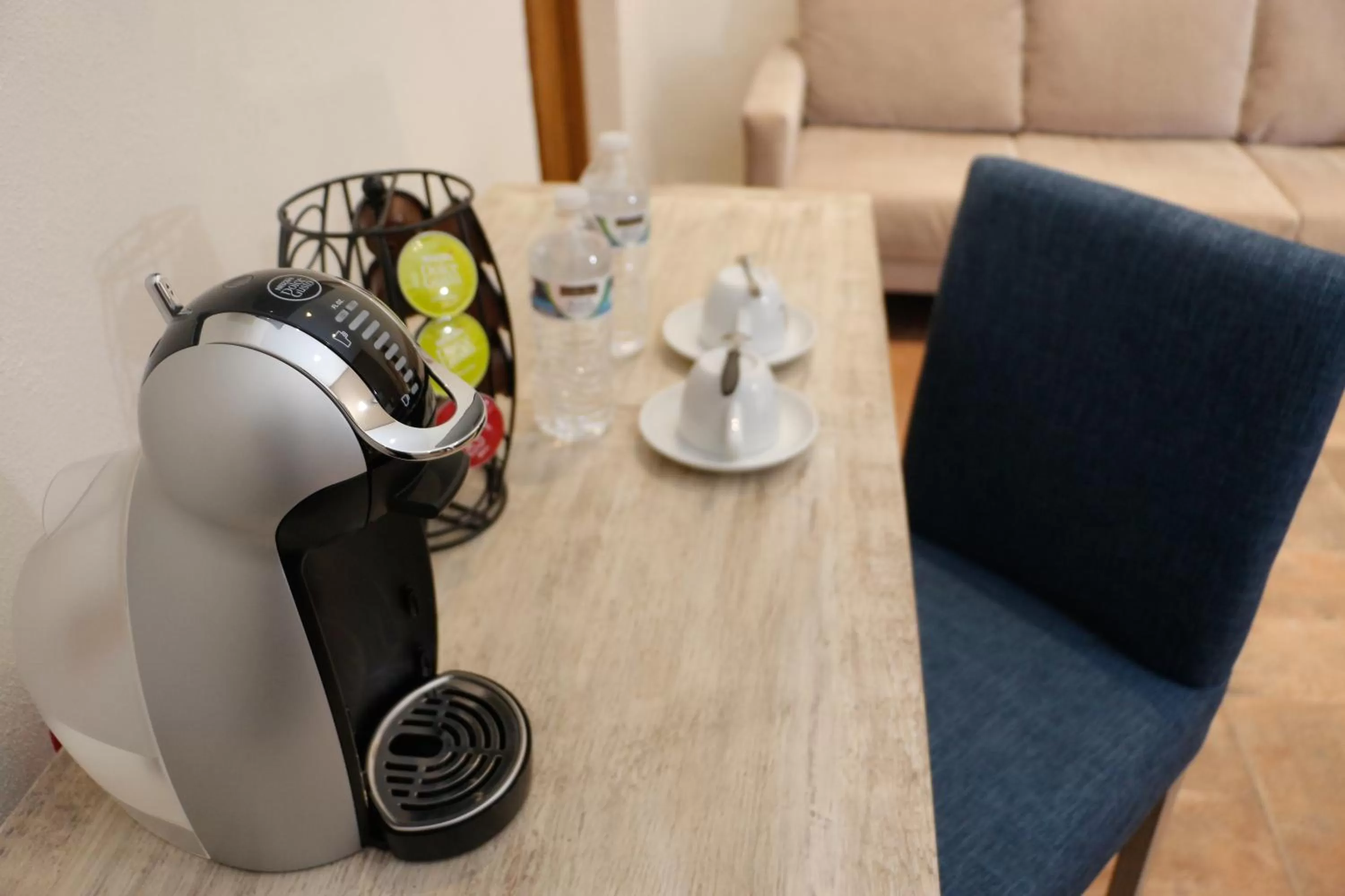 Coffee/tea facilities in Hotel La Notaría