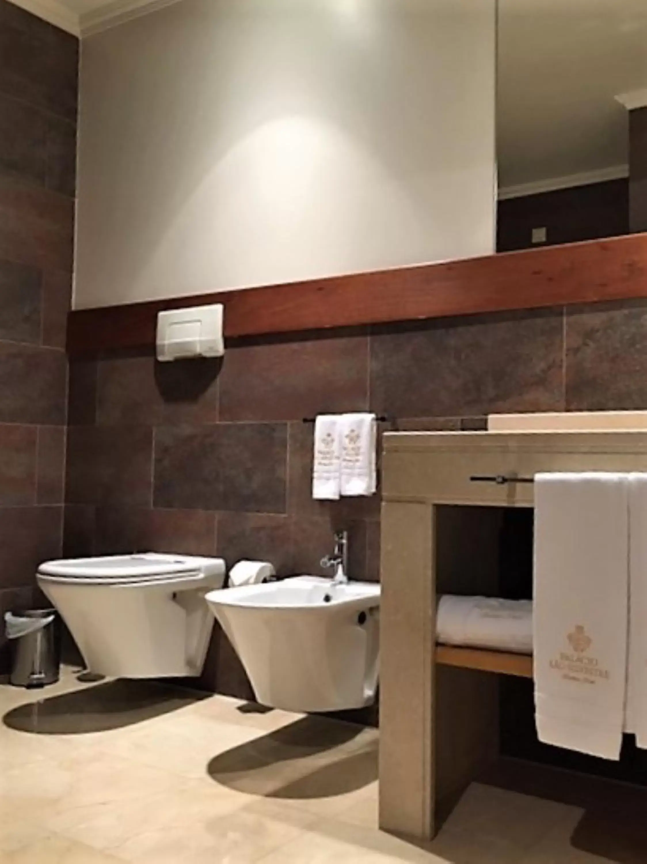 Bathroom in Palacio São Silvestre-Boutique Hotel