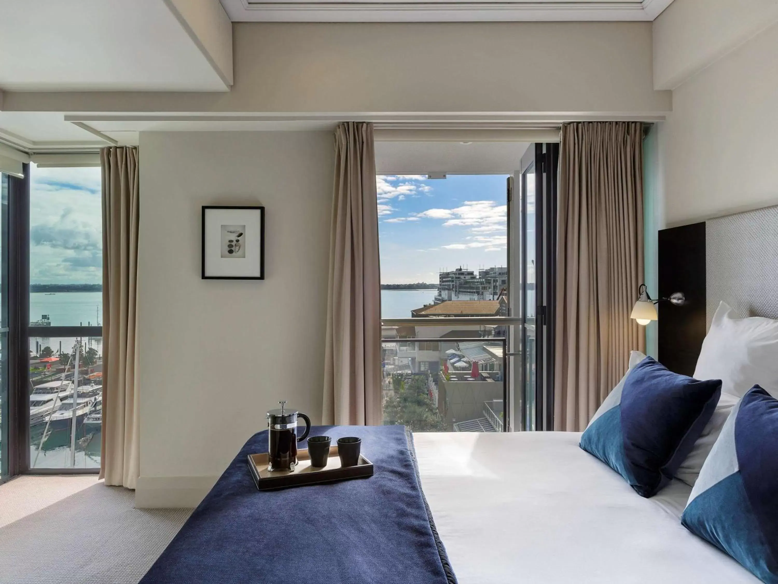 Photo of the whole room, Bed in The Sebel Auckland Viaduct Harbour Photo of the whole room, Bed in The Sebel Auckland Viaduct Harbour