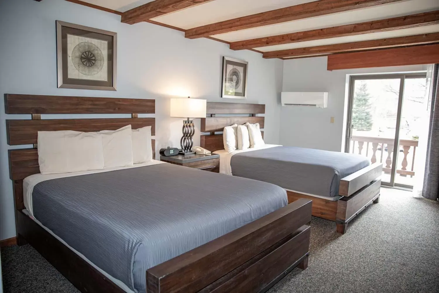 Bed in Hotel Vienna Bed in Hotel Vienna