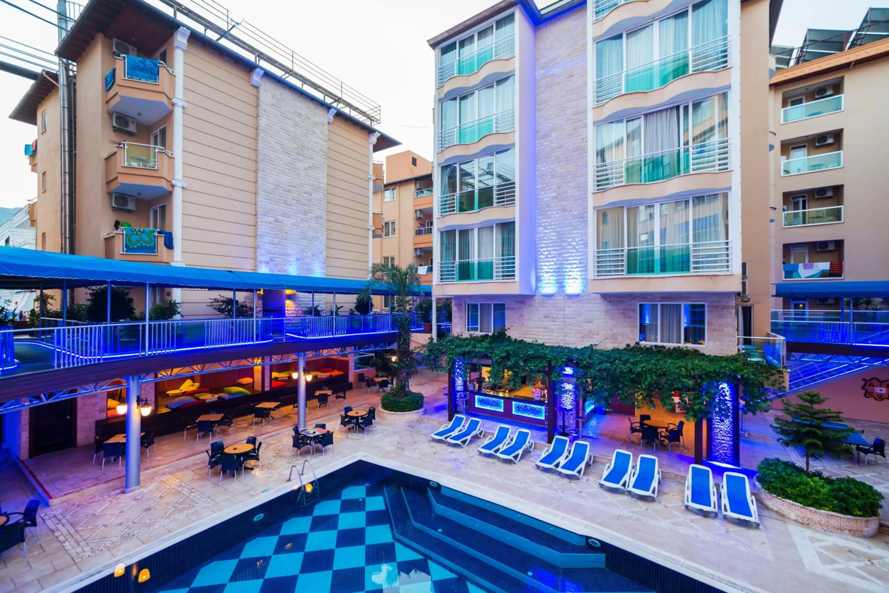 Facade/entrance in Tac Premier Hotel & Spa