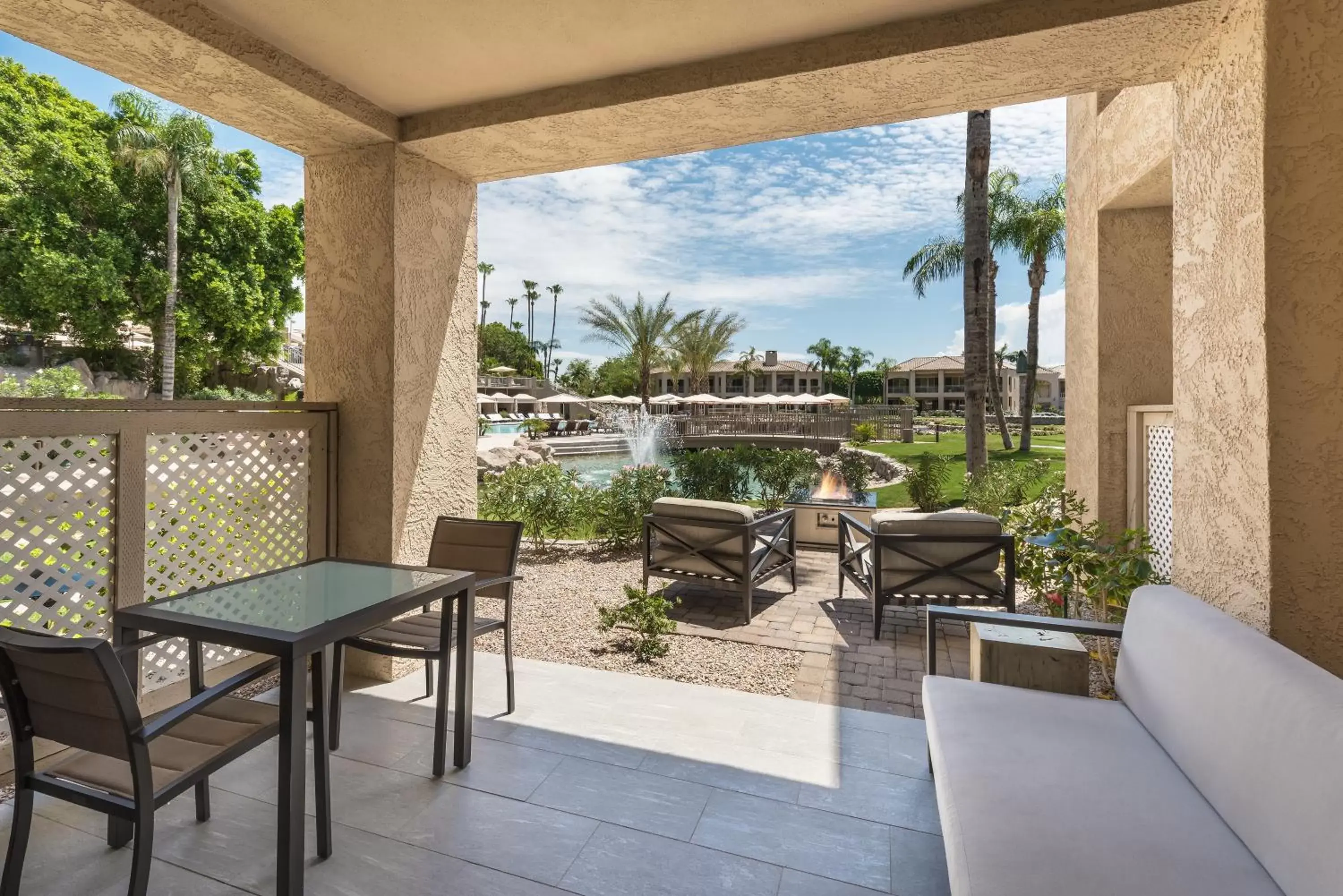 Casitas, Guest room, 2 Double, Pool view, Balcony in The Phoenician, a Luxury Collection Resort, Scottsdale