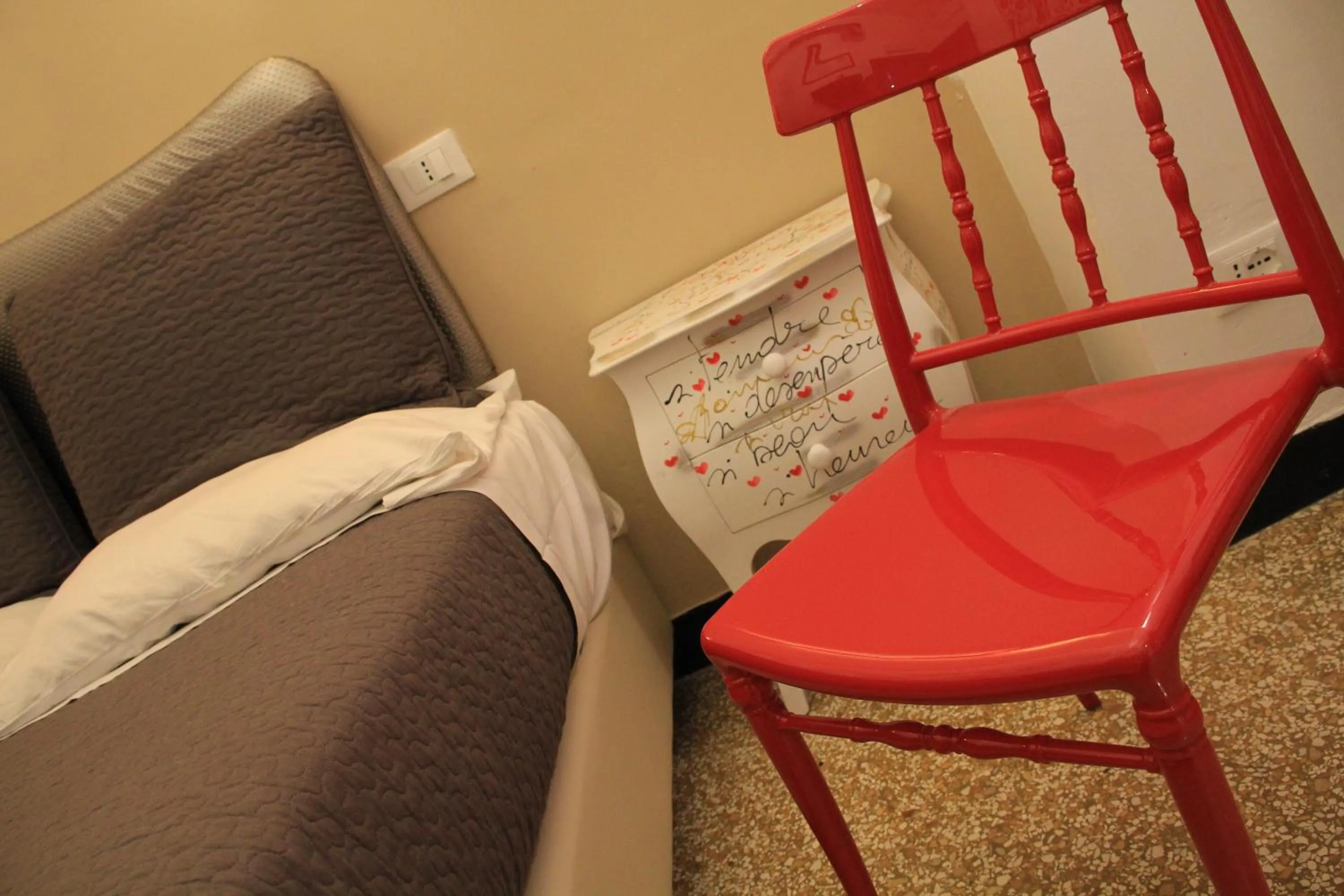 Decorative detail in Hotel Bologna