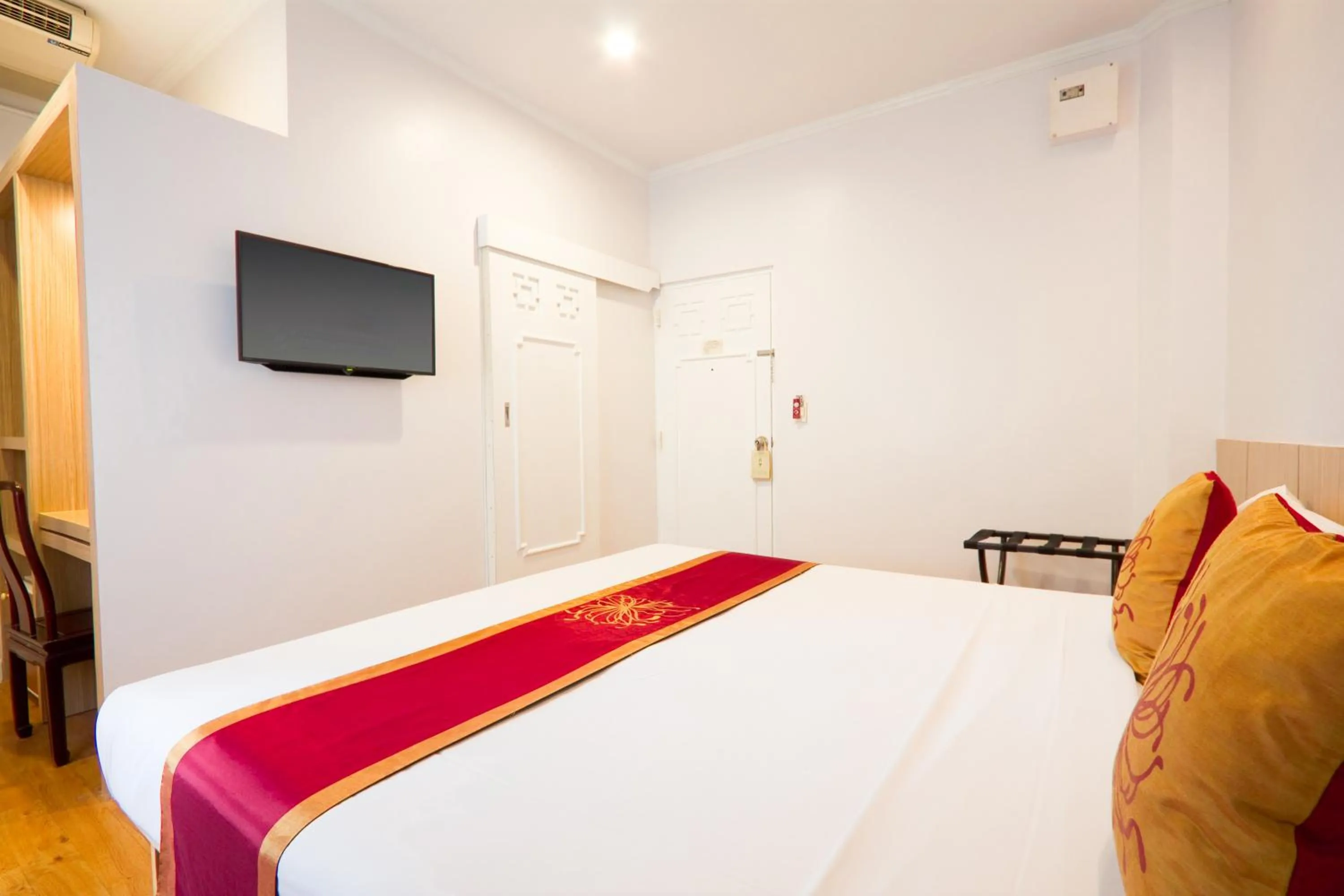 Bedroom in China Town Hotel - SHA Plus Certified