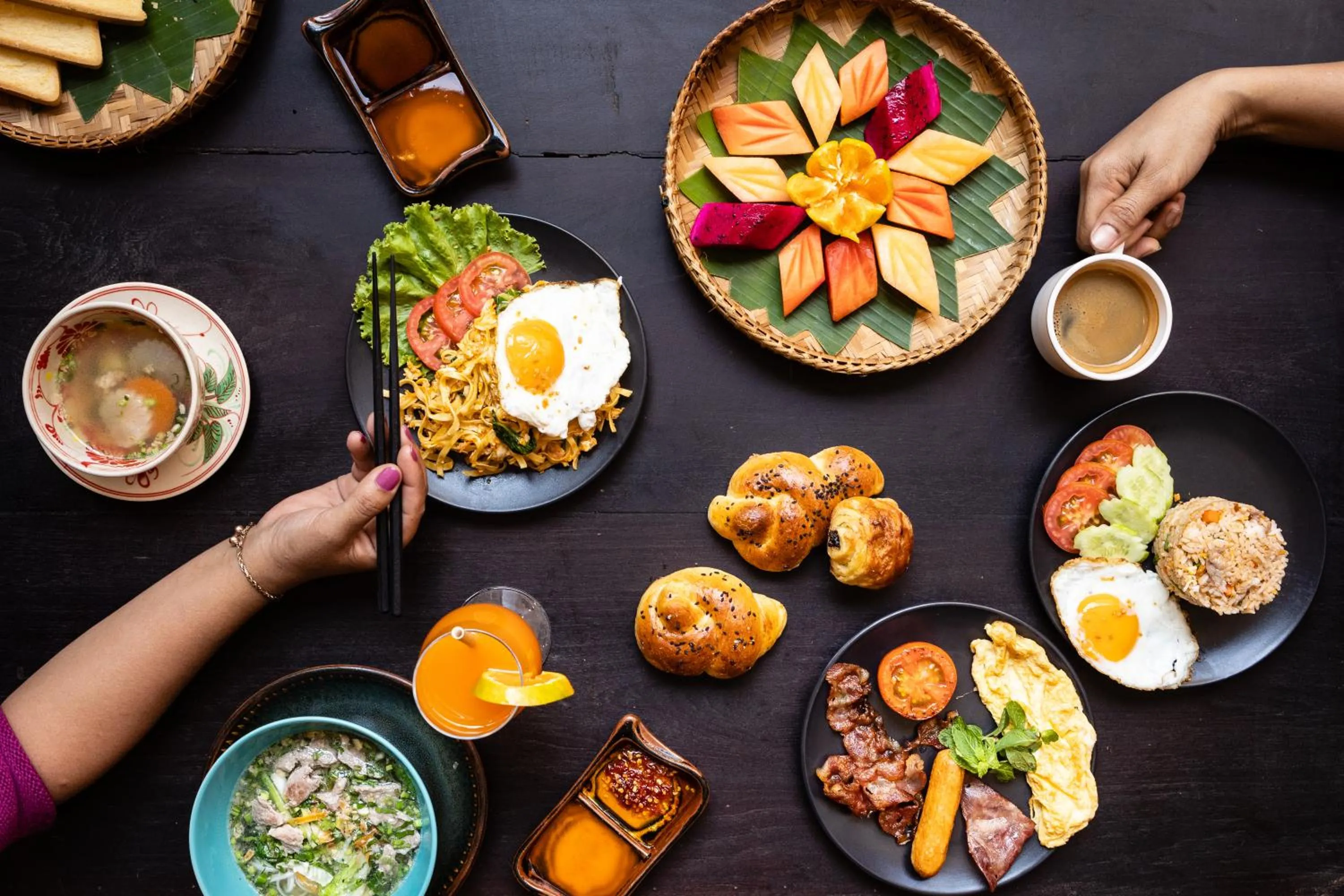 Restaurant/places to eat in Montra Nivesha Residence