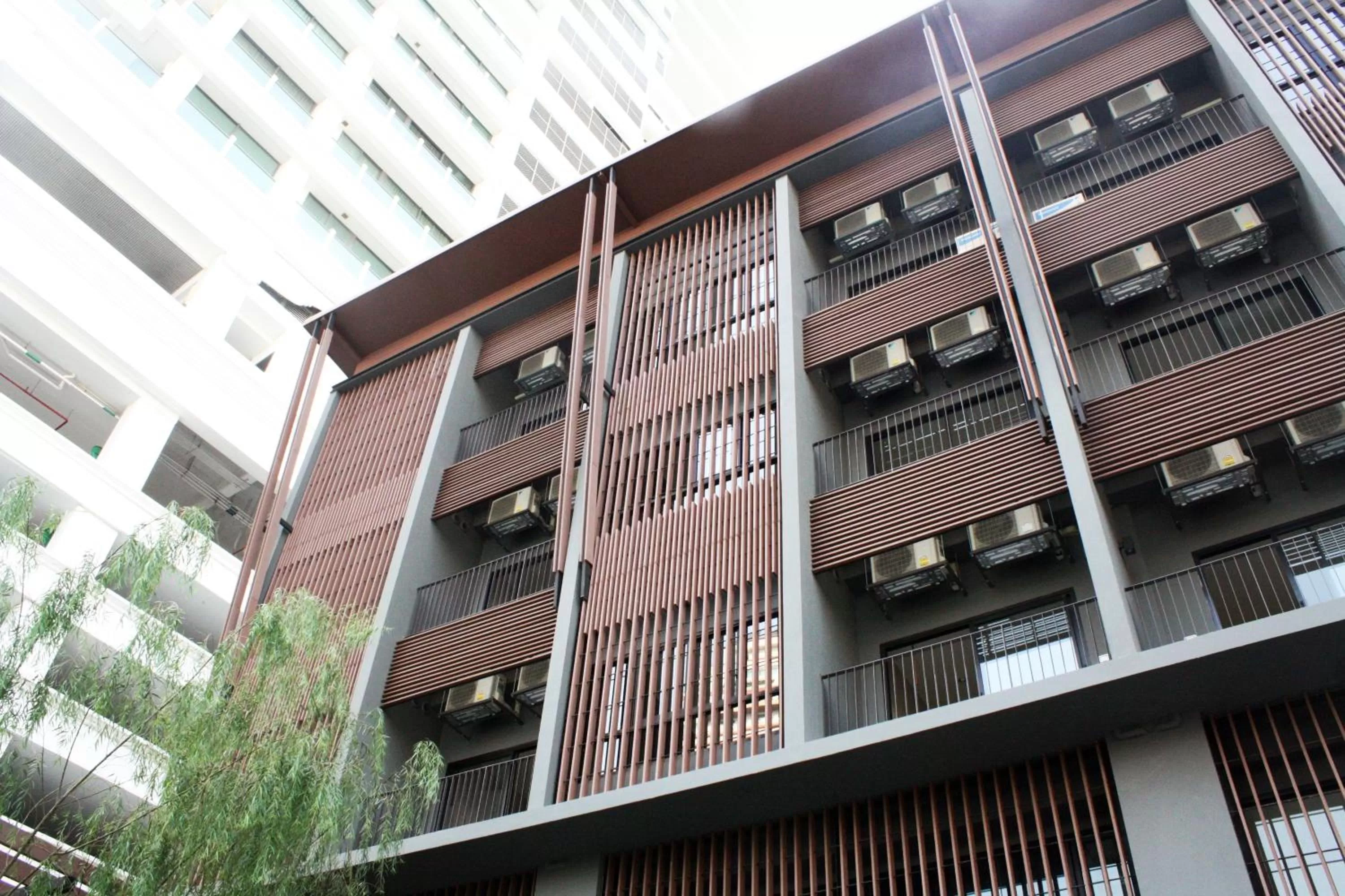 Property building in Sereine Sukhumvit 39