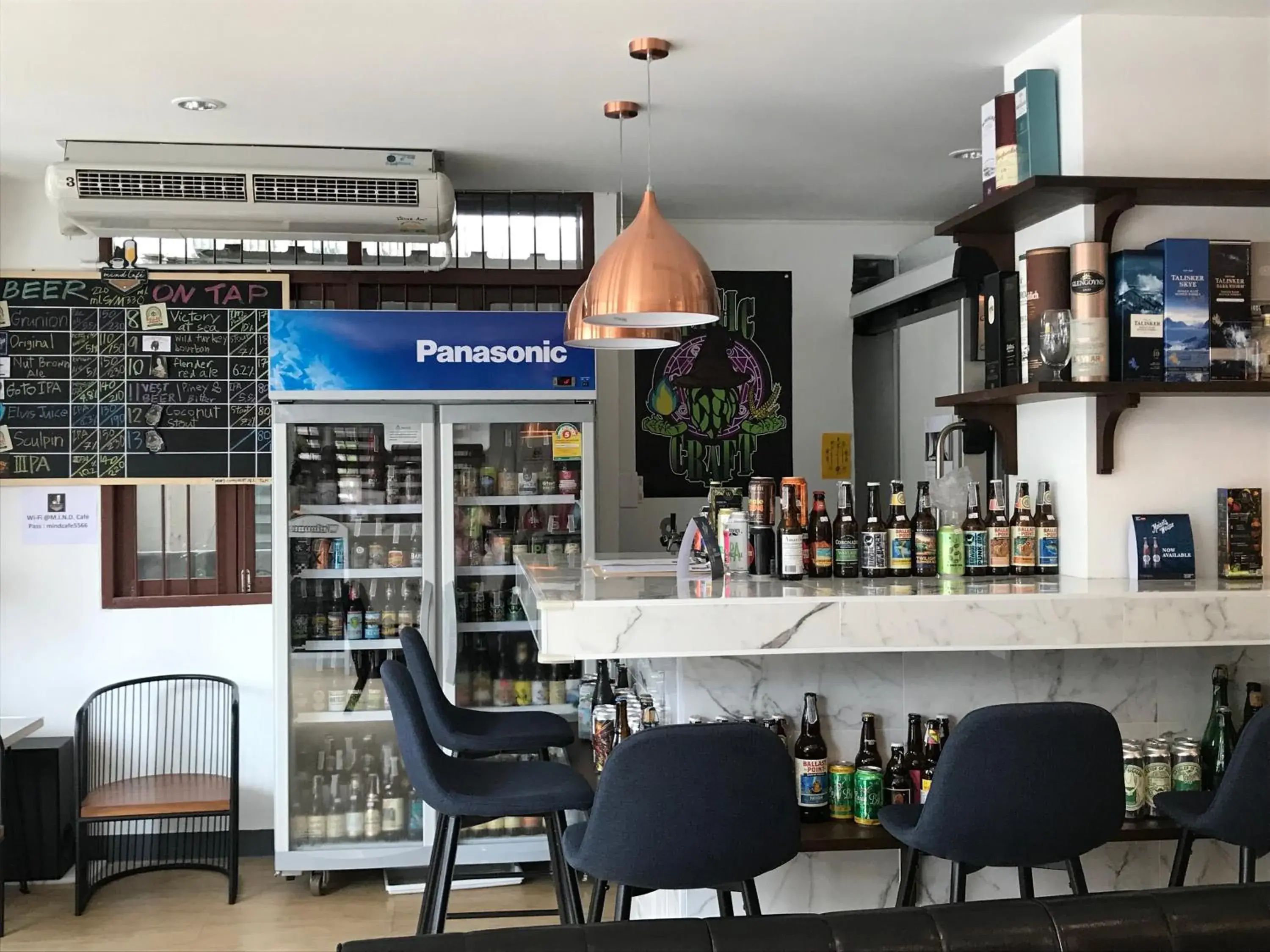Alcoholic drinks, Lounge/Bar in M.I.N.D. Villa