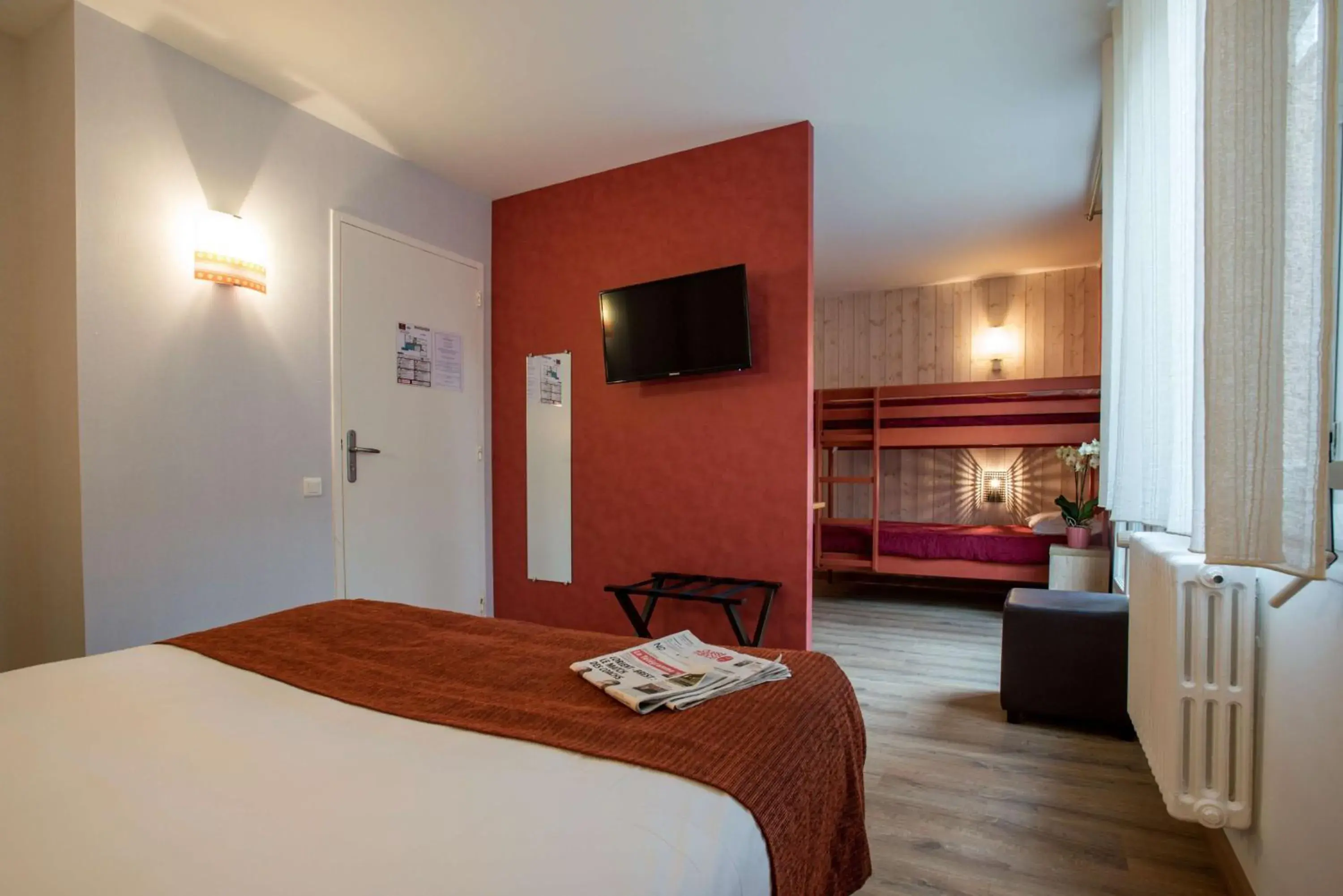 Business facilities, Bed in Brit Hotel des Halles