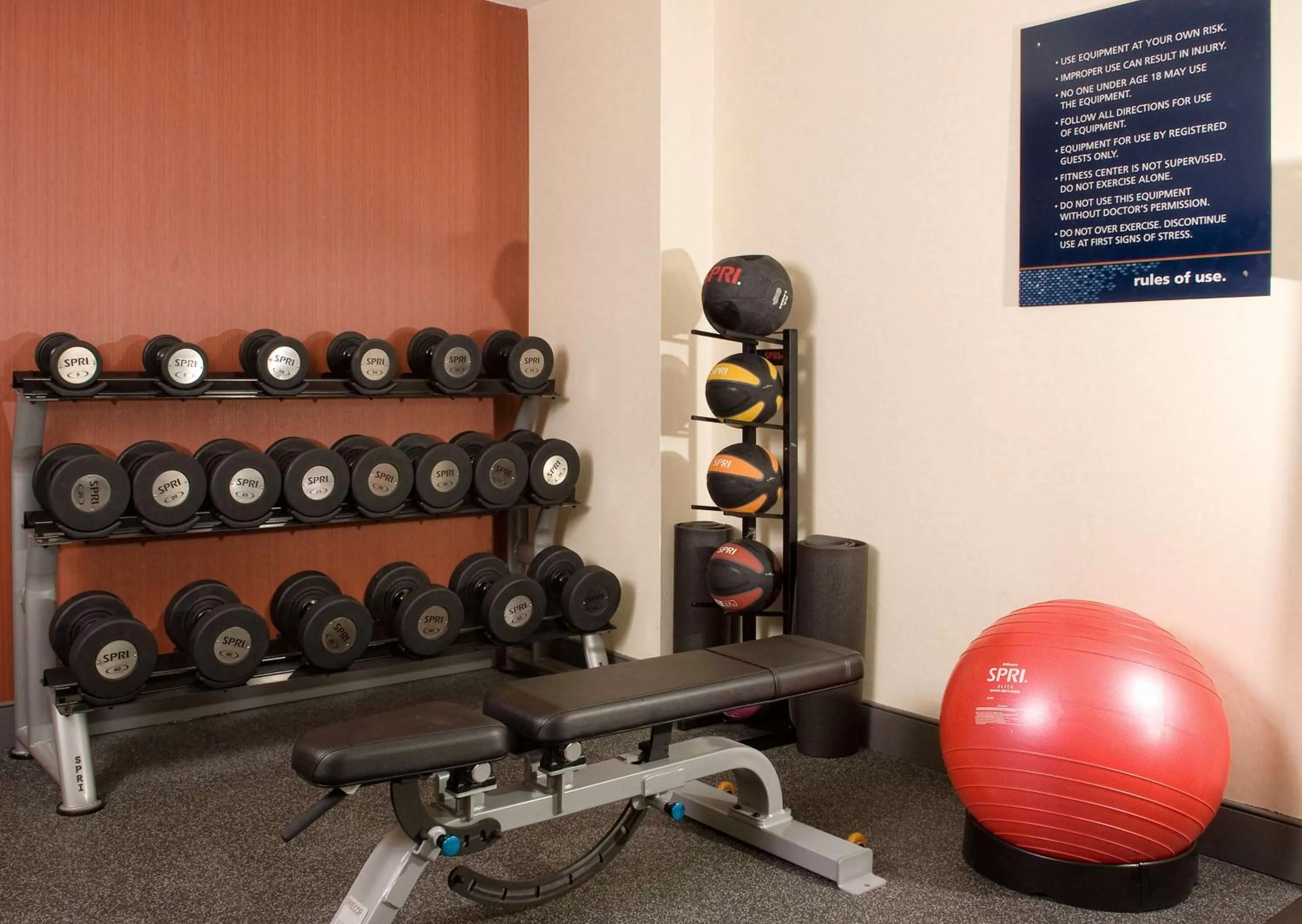 Fitness centre/facilities in Hampton Inn Orlando Near Universal Blv/International Dr