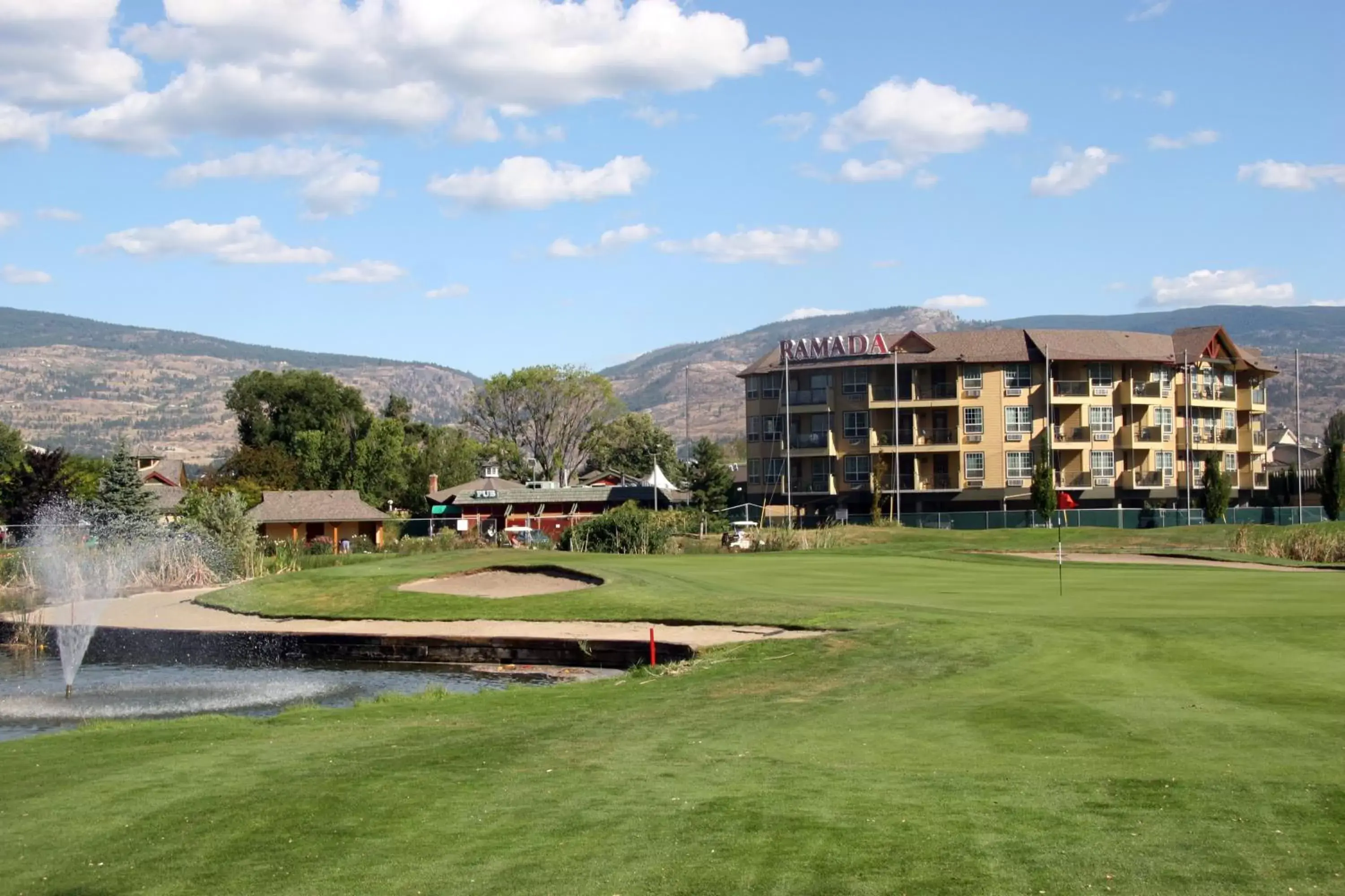 Property Building in Ramada by Wyndham Penticton Hotel & Suites