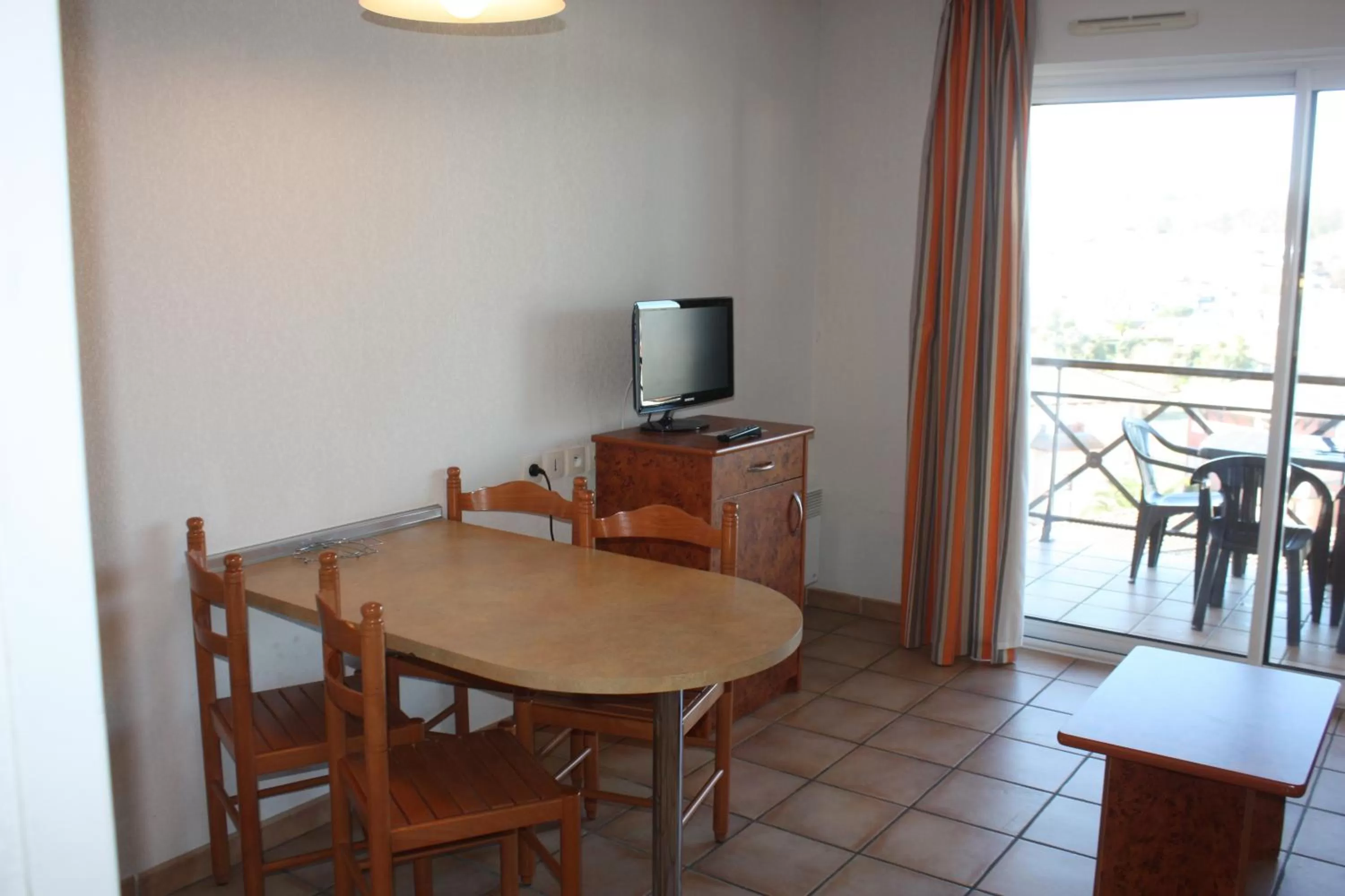 Photo of the whole room in Résidence Mer & Golf Soko-Eder