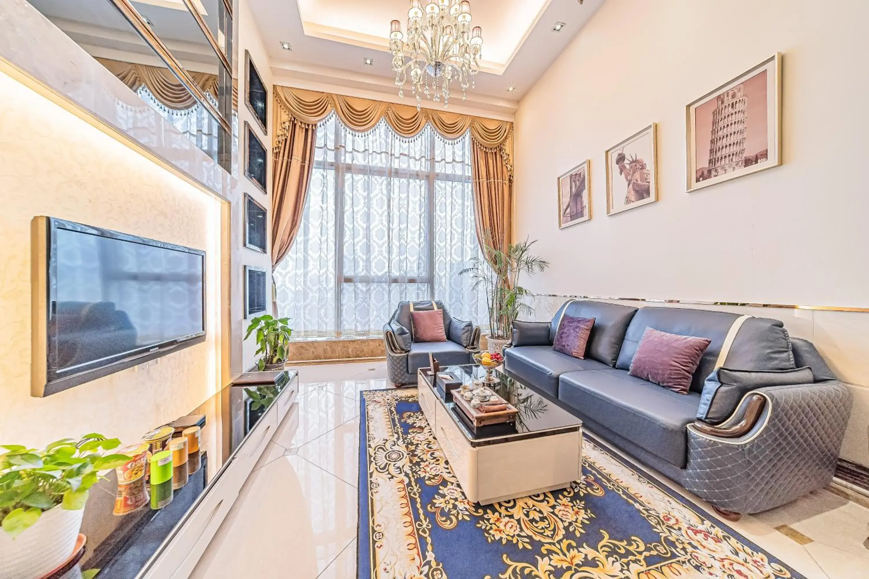 Living room in South & North International Apartment - Beijing Road -Free shuttle bus-Snack-Wellcome fruit during Canton Fair Living room in South & North International Apartment - Beijing Road -Free shuttle bus-Snack-Wellcome fruit during Canton Fair