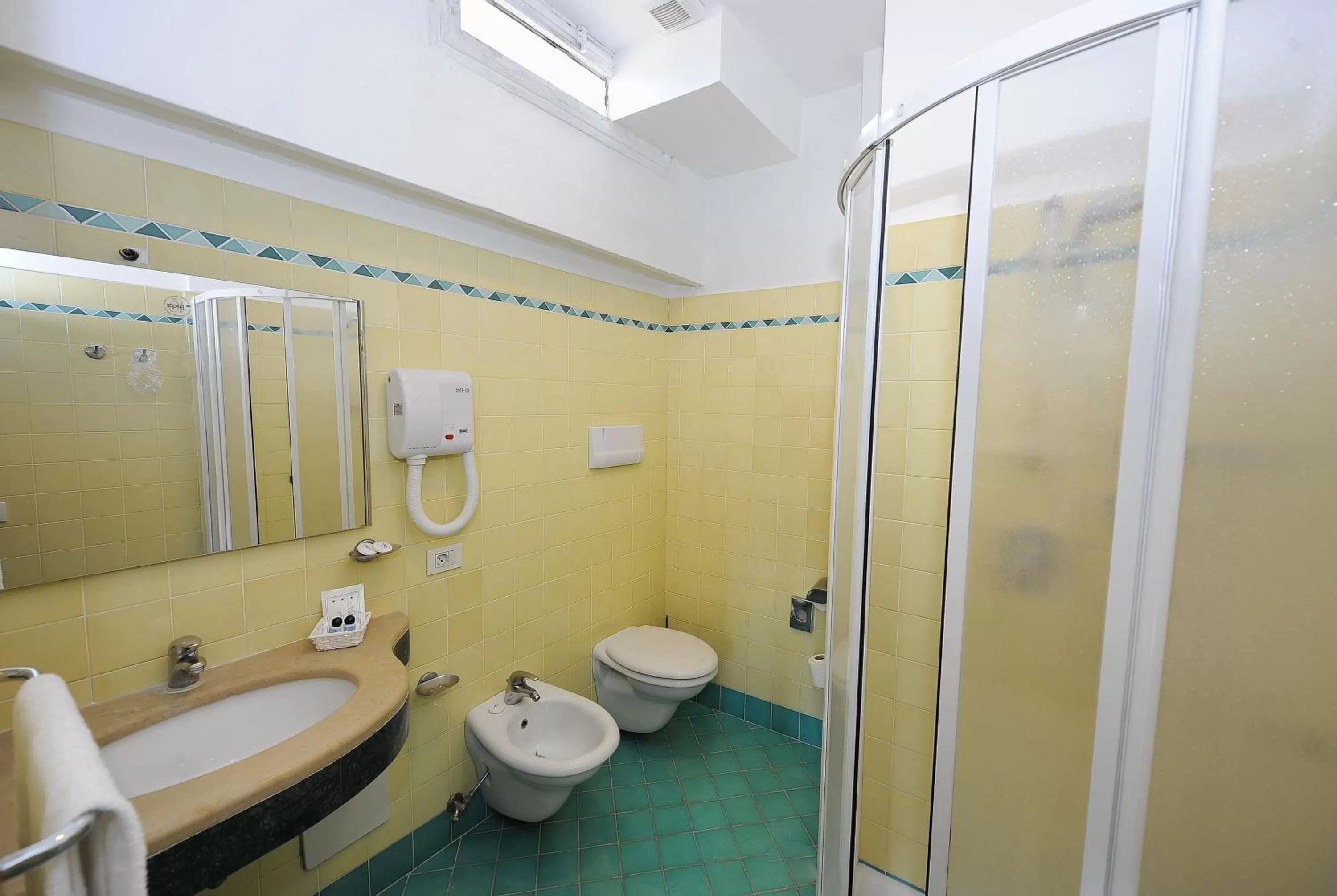 Bathroom in Hotel Tourist