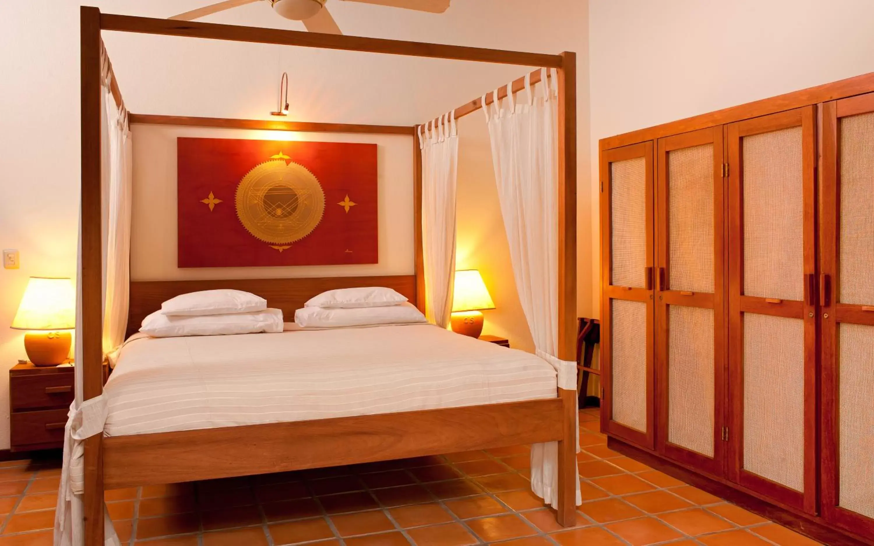 Area and facilities, Bed in Capitán Suizo Beachfront Boutique Hotel