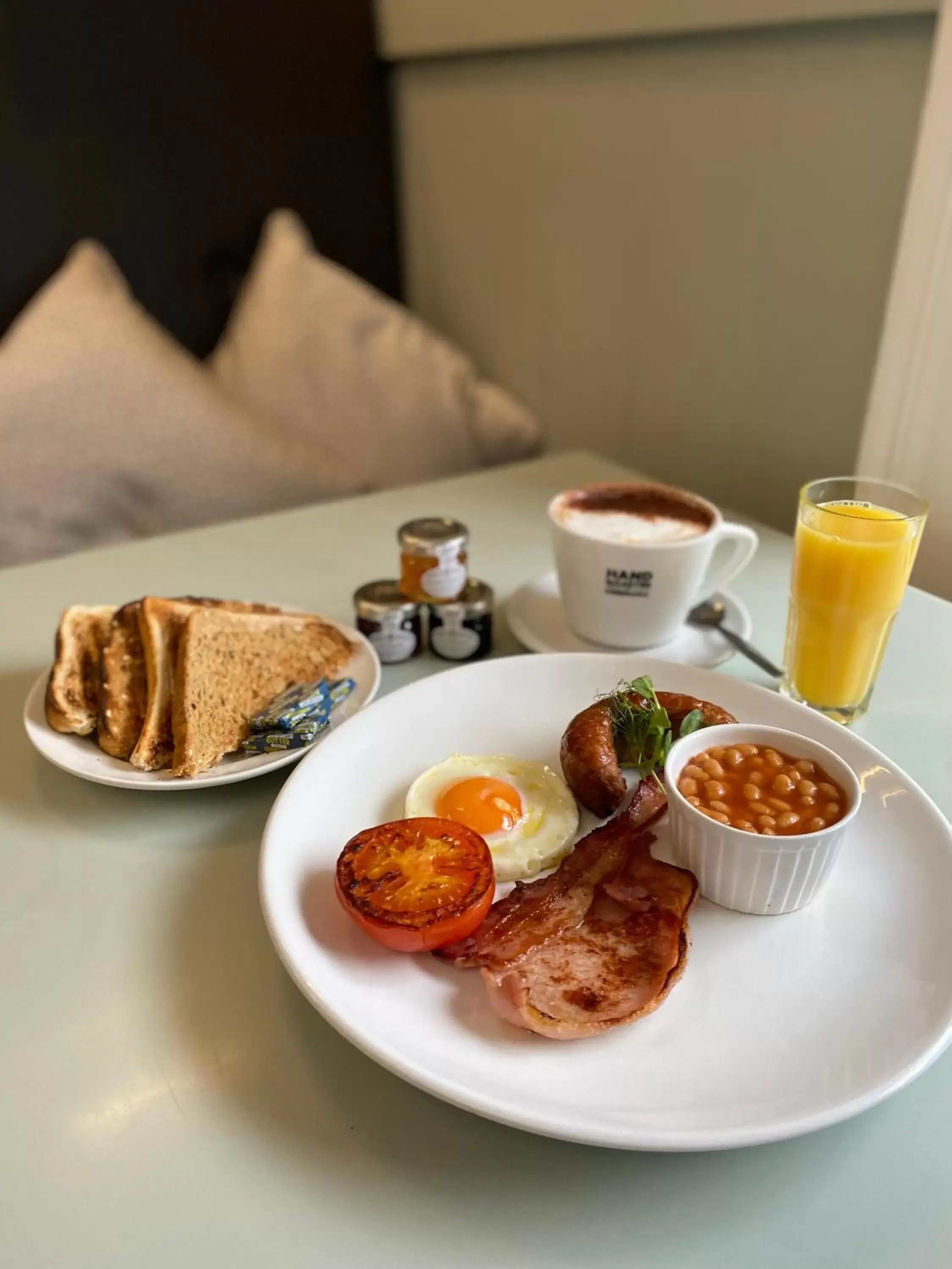 Breakfast in Mannings Hotel